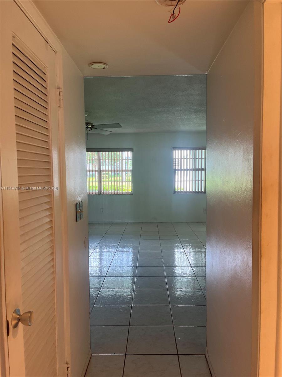 5208 NE 24th Ter F109