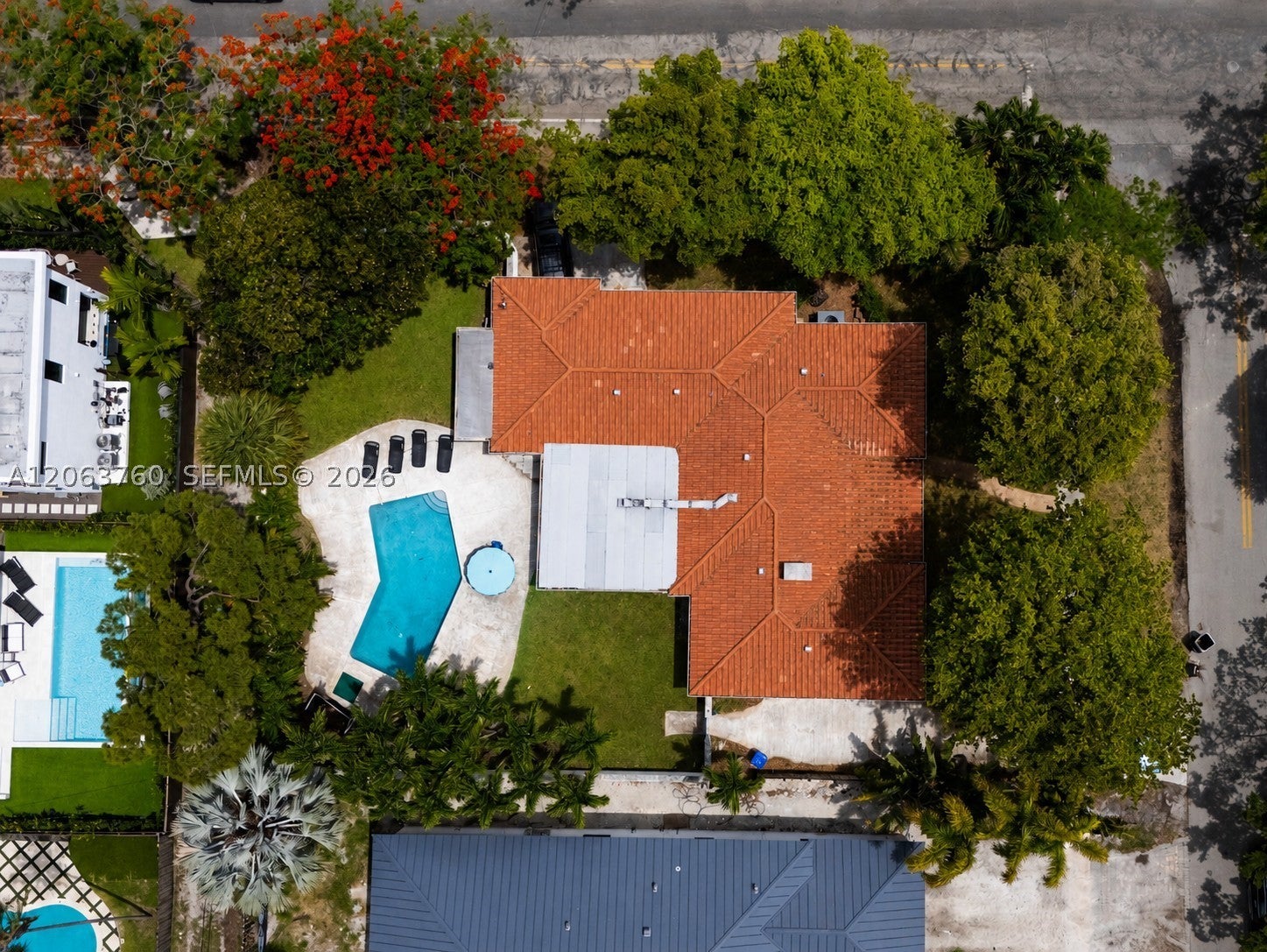 549 NE 12th Ave