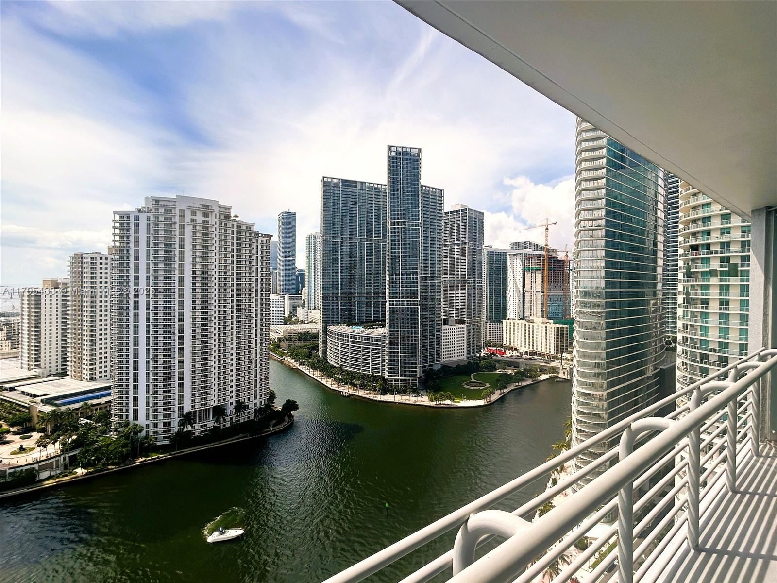 325 S Biscayne Blvd 2917
