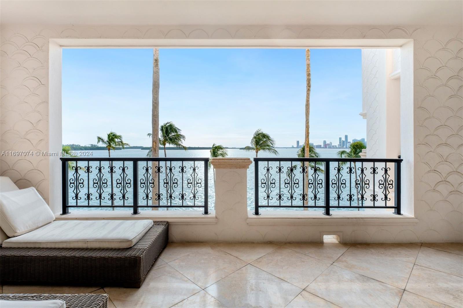BAYVIEW FISHER ISL CONDO - Residential