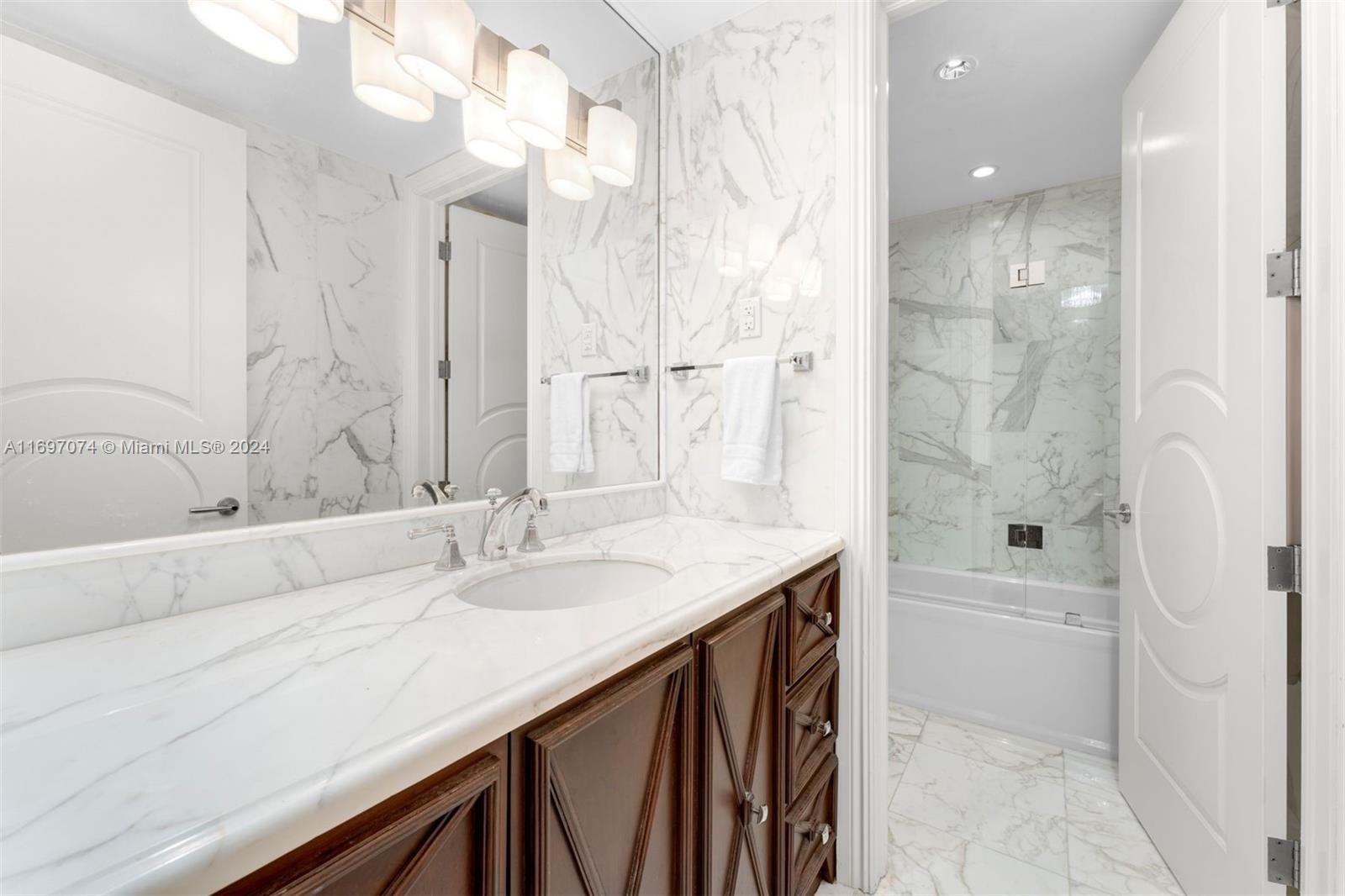 BAYVIEW FISHER ISL CONDO - Residential