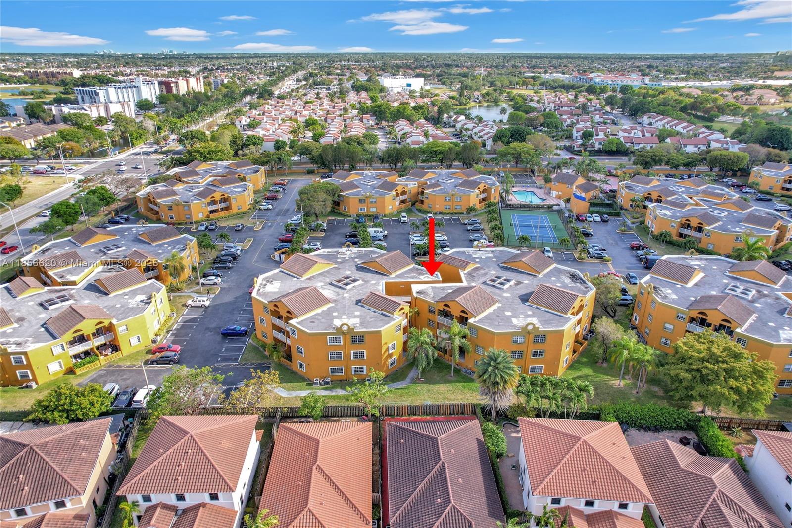 SOLEIL AT FONTAINEBLEAU C - Residential Lease