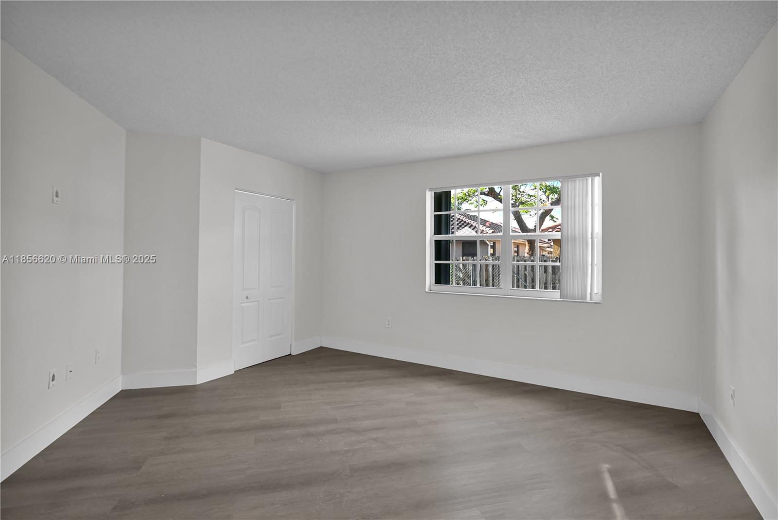 SOLEIL AT FONTAINEBLEAU C - Residential Lease