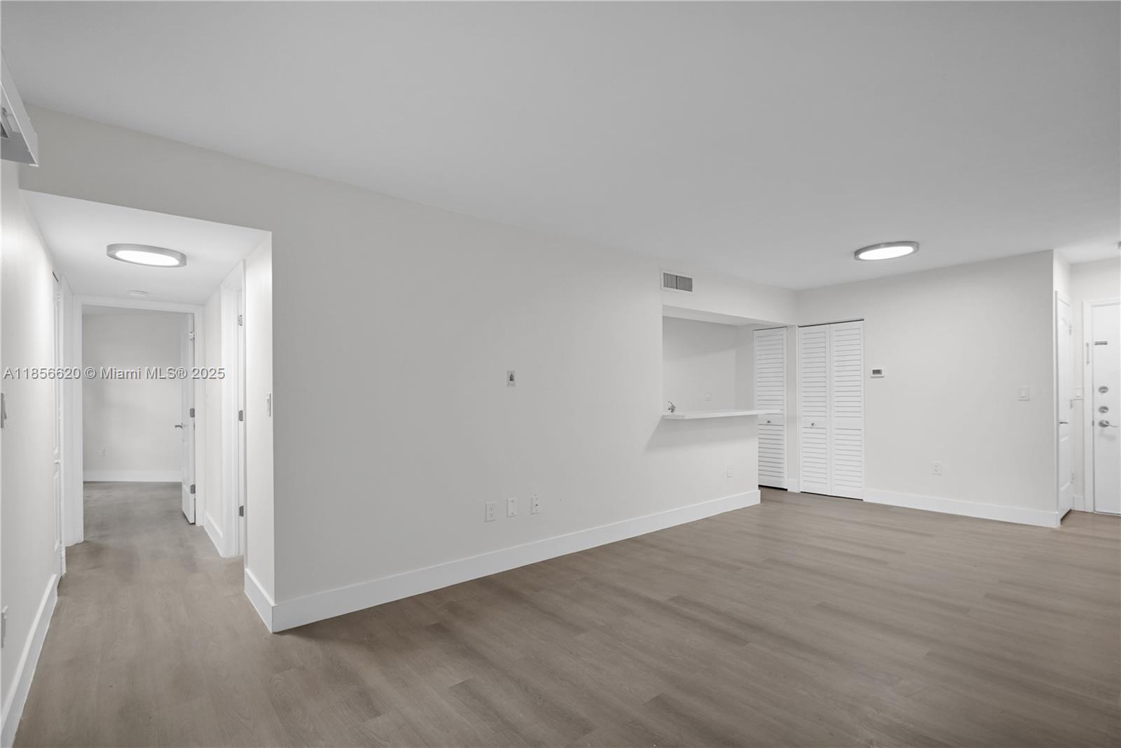 SOLEIL AT FONTAINEBLEAU C - Residential Lease