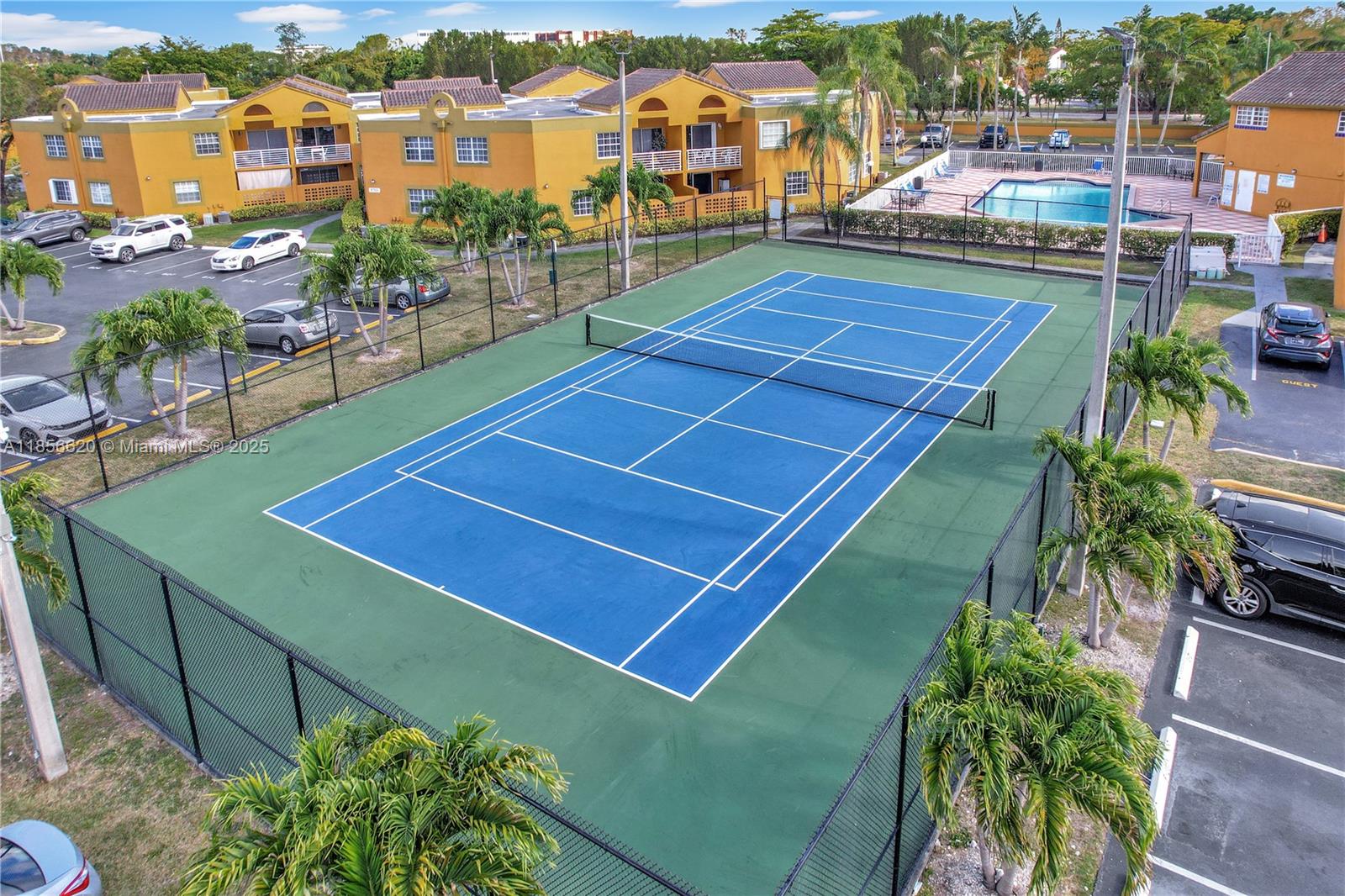 SOLEIL AT FONTAINEBLEAU C - Residential Lease