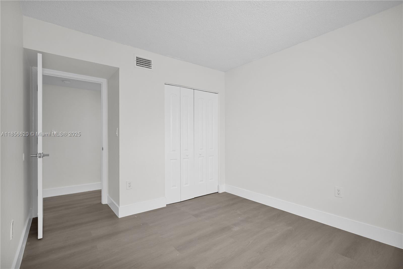 SOLEIL AT FONTAINEBLEAU C - Residential Lease