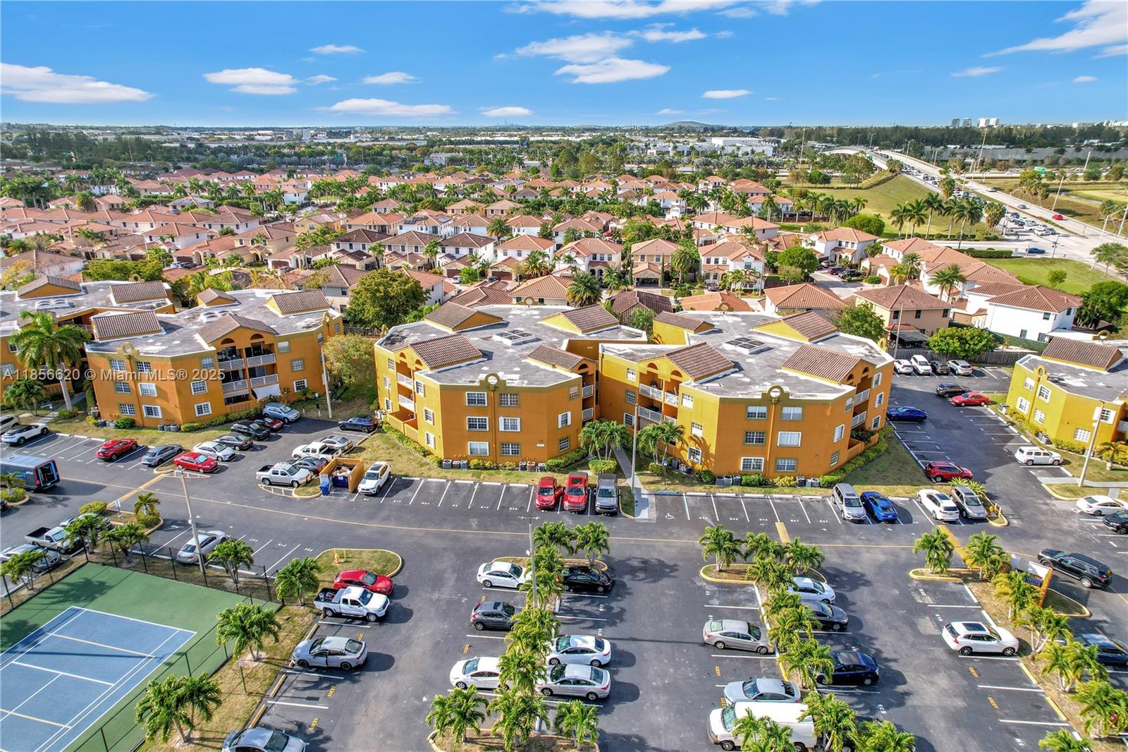 SOLEIL AT FONTAINEBLEAU C - Residential Lease