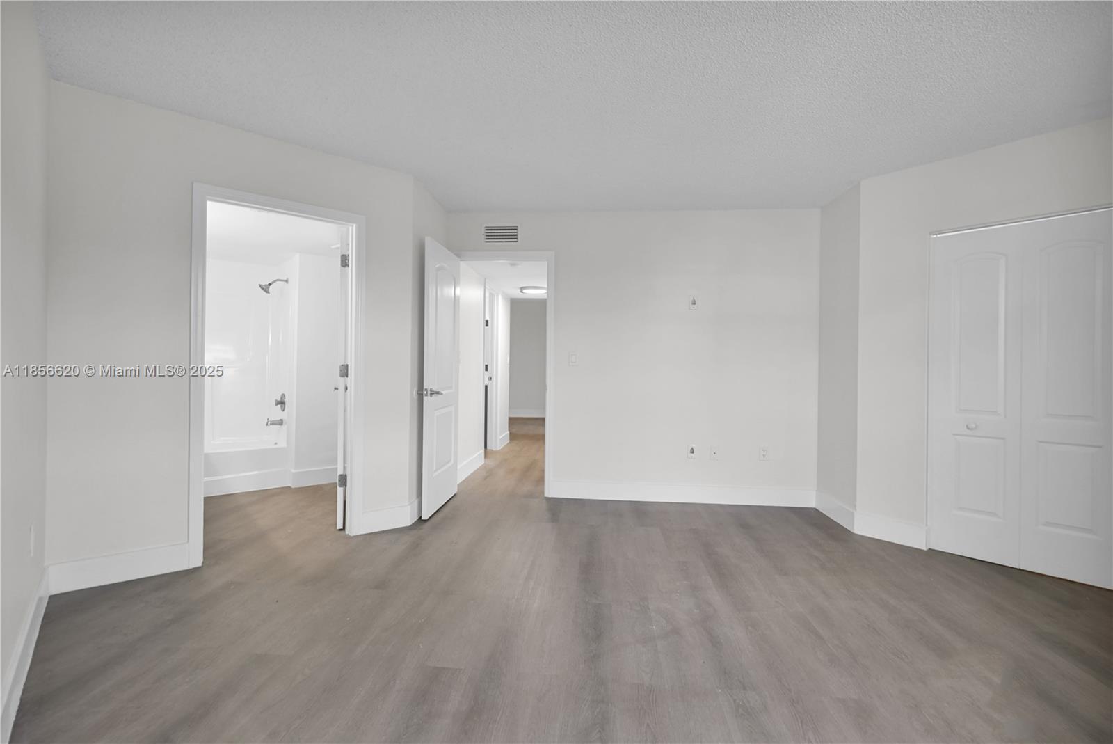 SOLEIL AT FONTAINEBLEAU C - Residential Lease