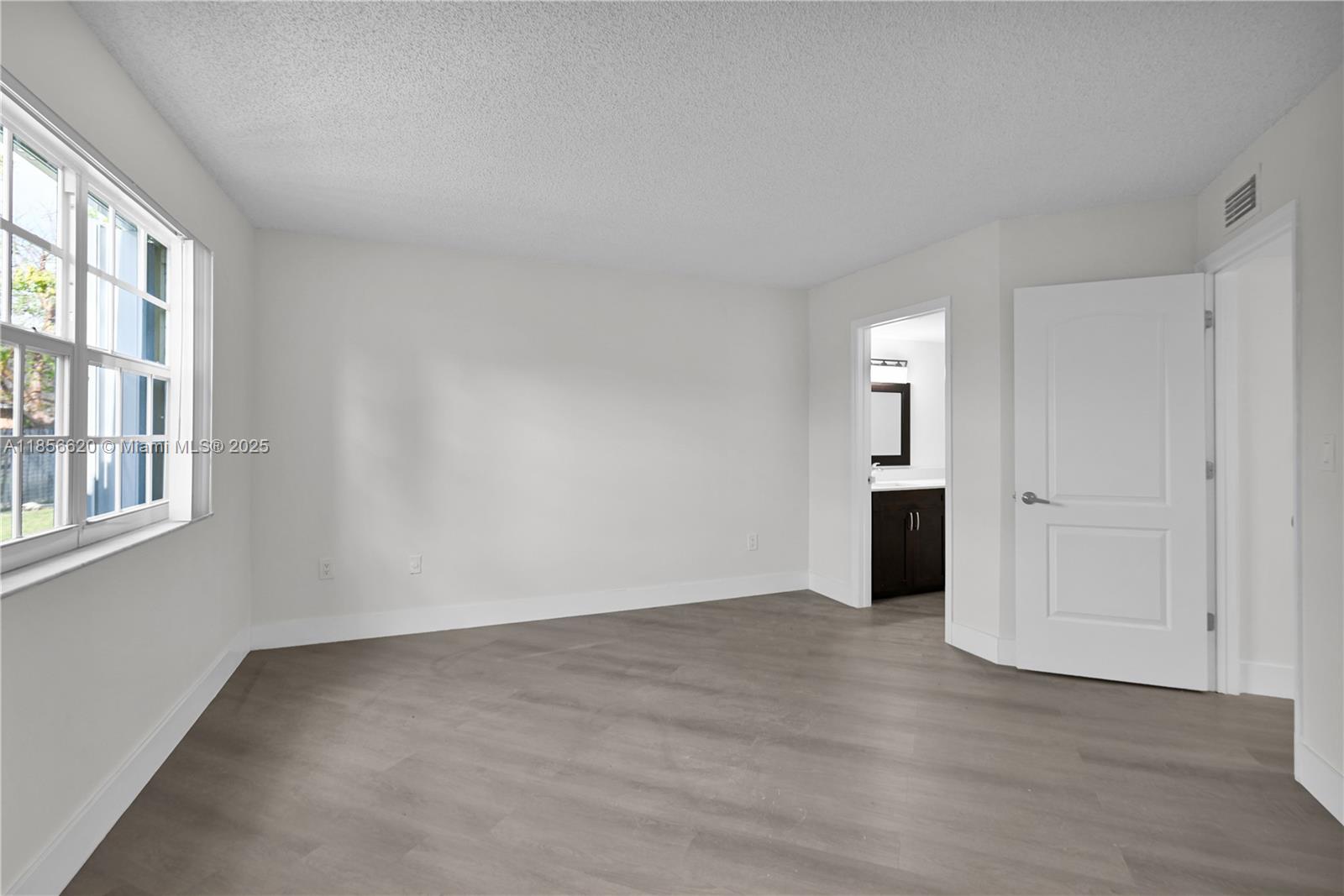 SOLEIL AT FONTAINEBLEAU C - Residential Lease