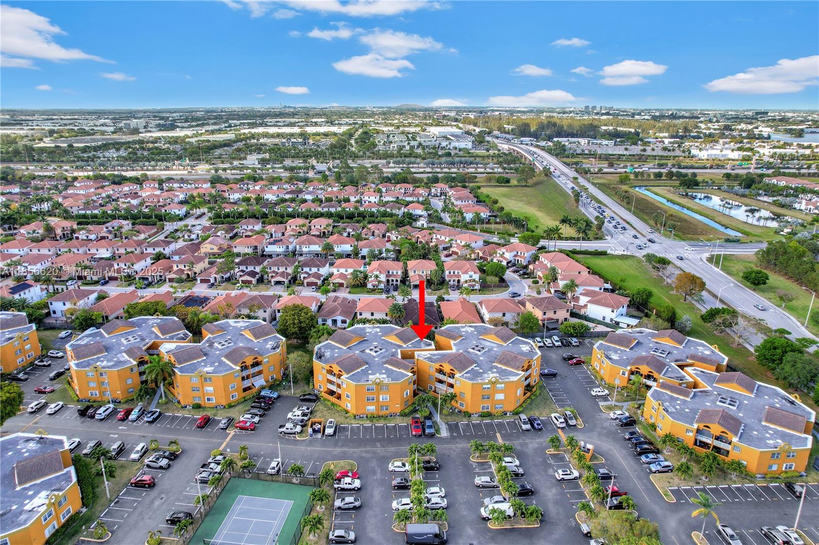 SOLEIL AT FONTAINEBLEAU C - Residential Lease