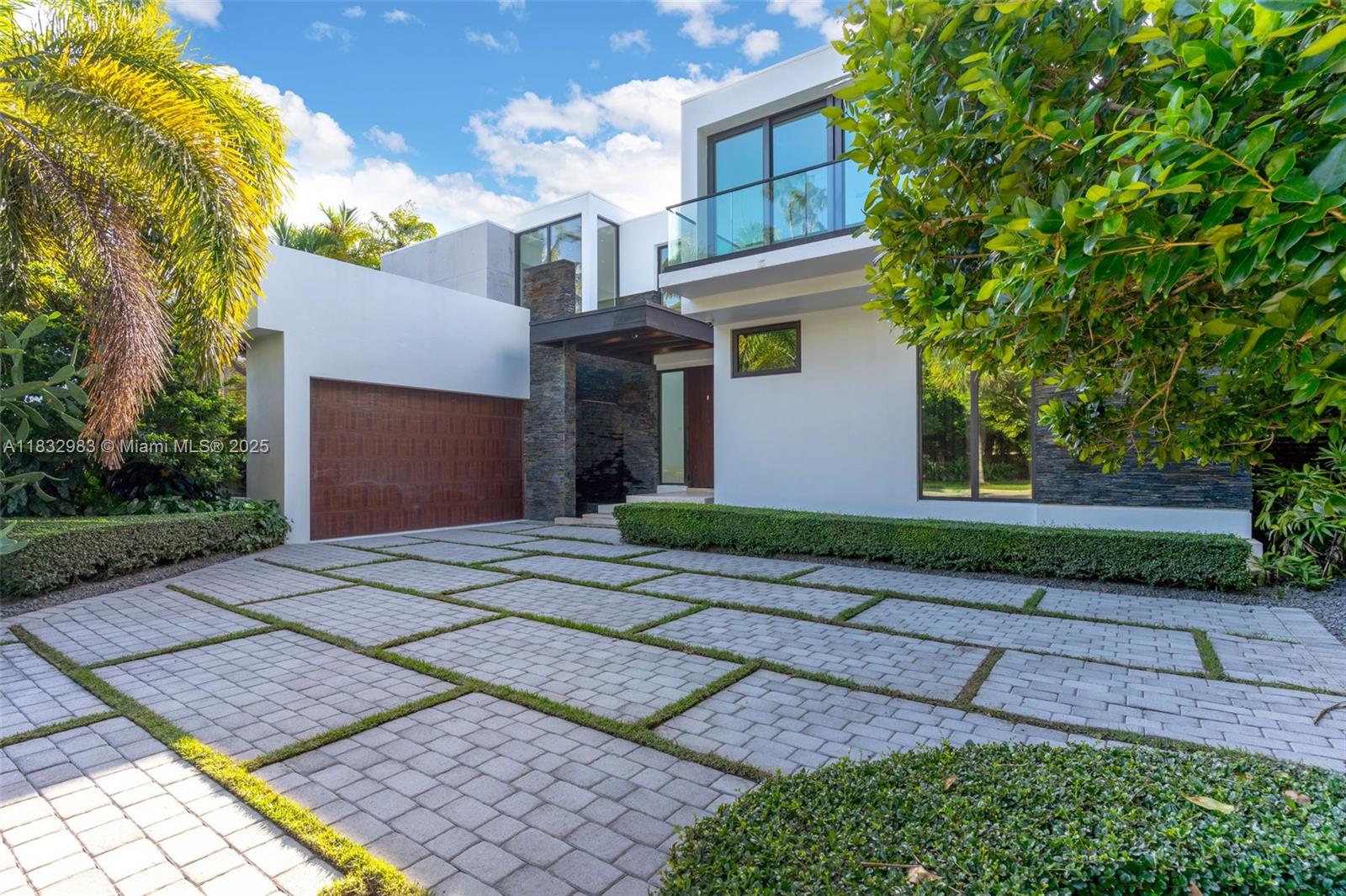 124 Park Dr
