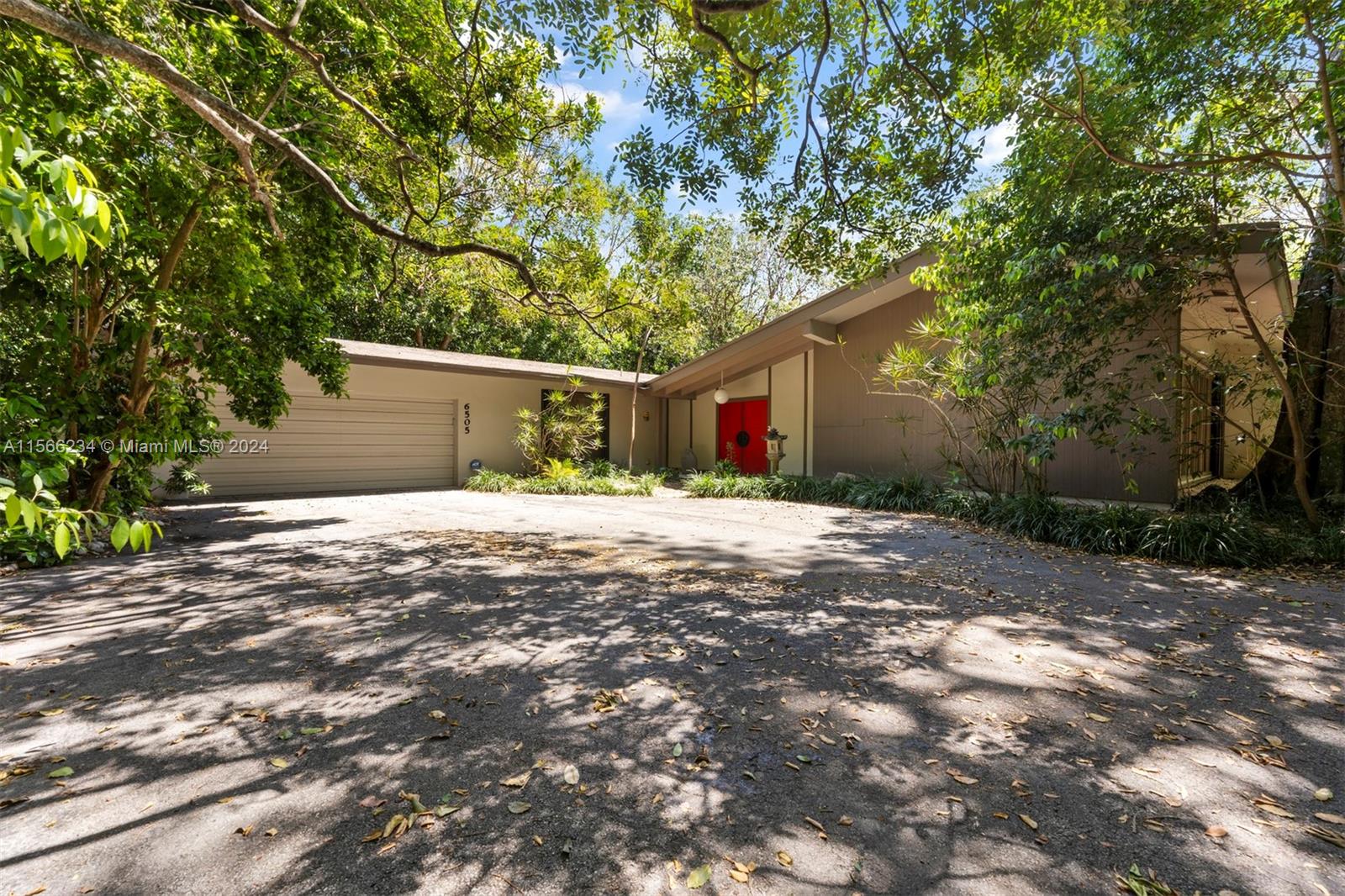 DEVONWOOD - Residential