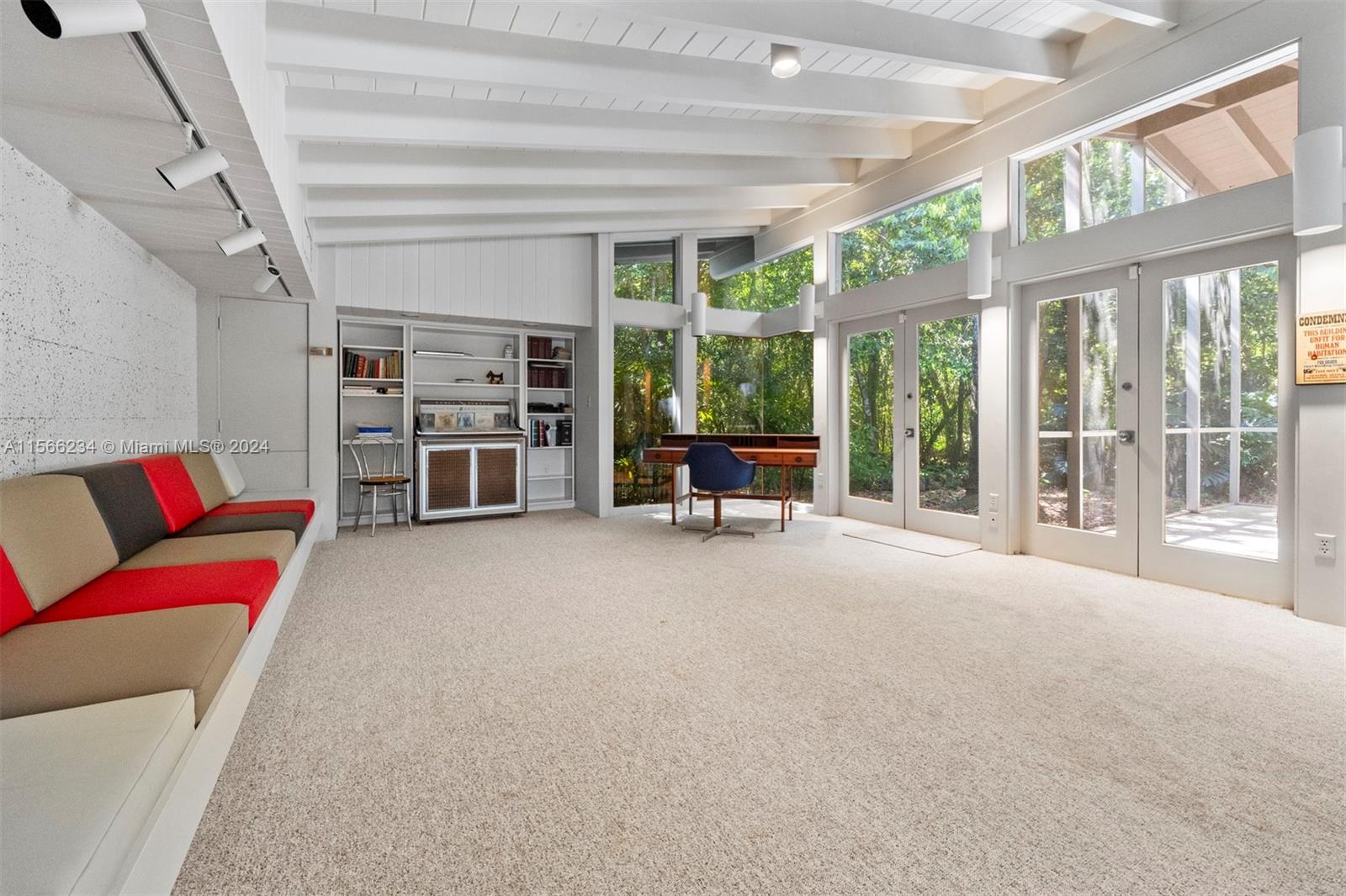 DEVONWOOD - Residential