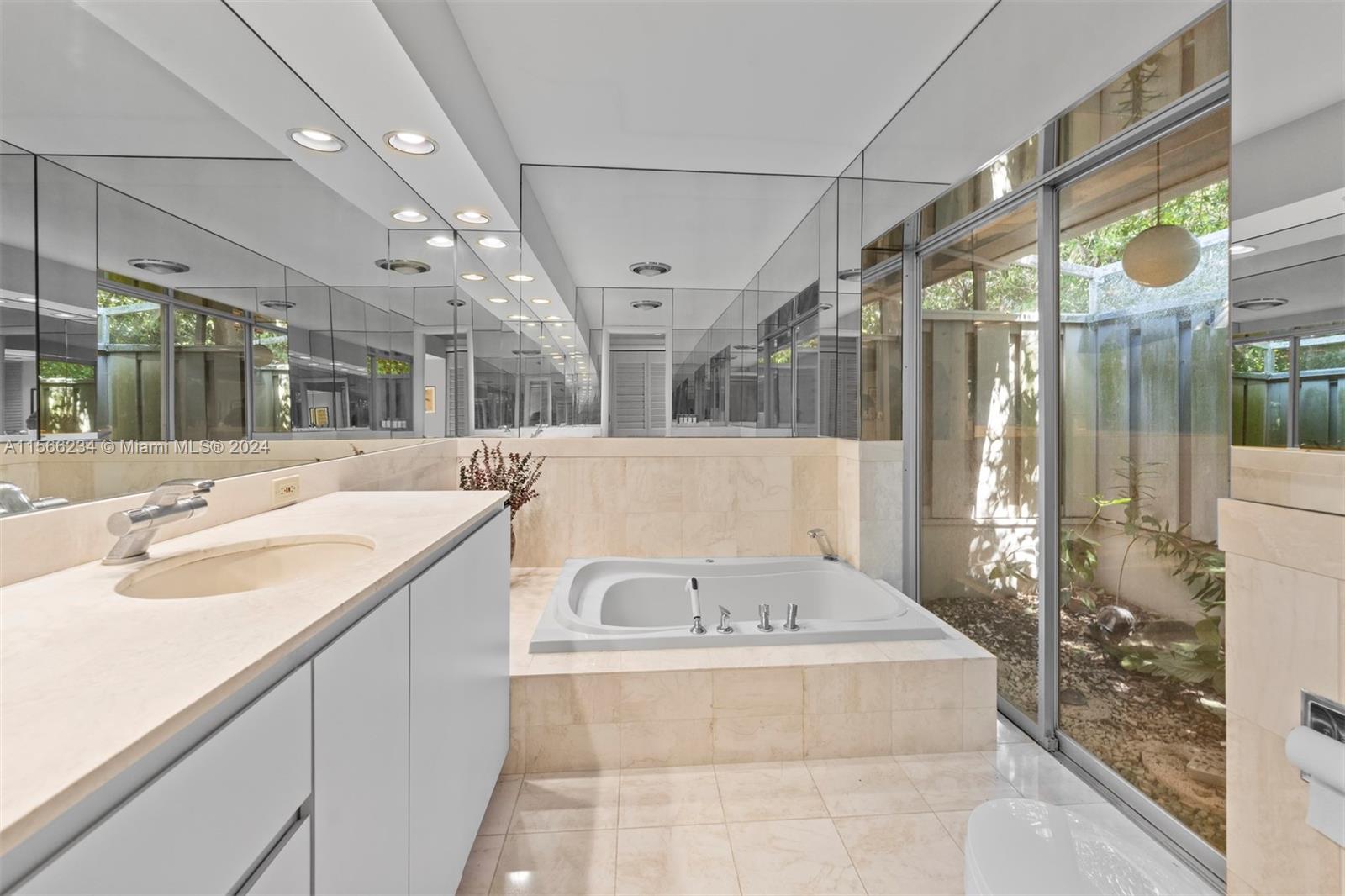 DEVONWOOD - Residential