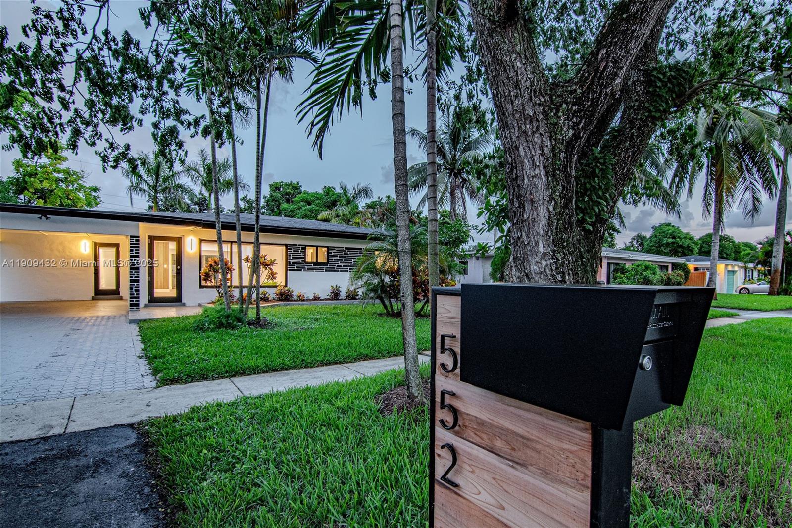 MELROSE PARK SEC 6 GREEN - Residential