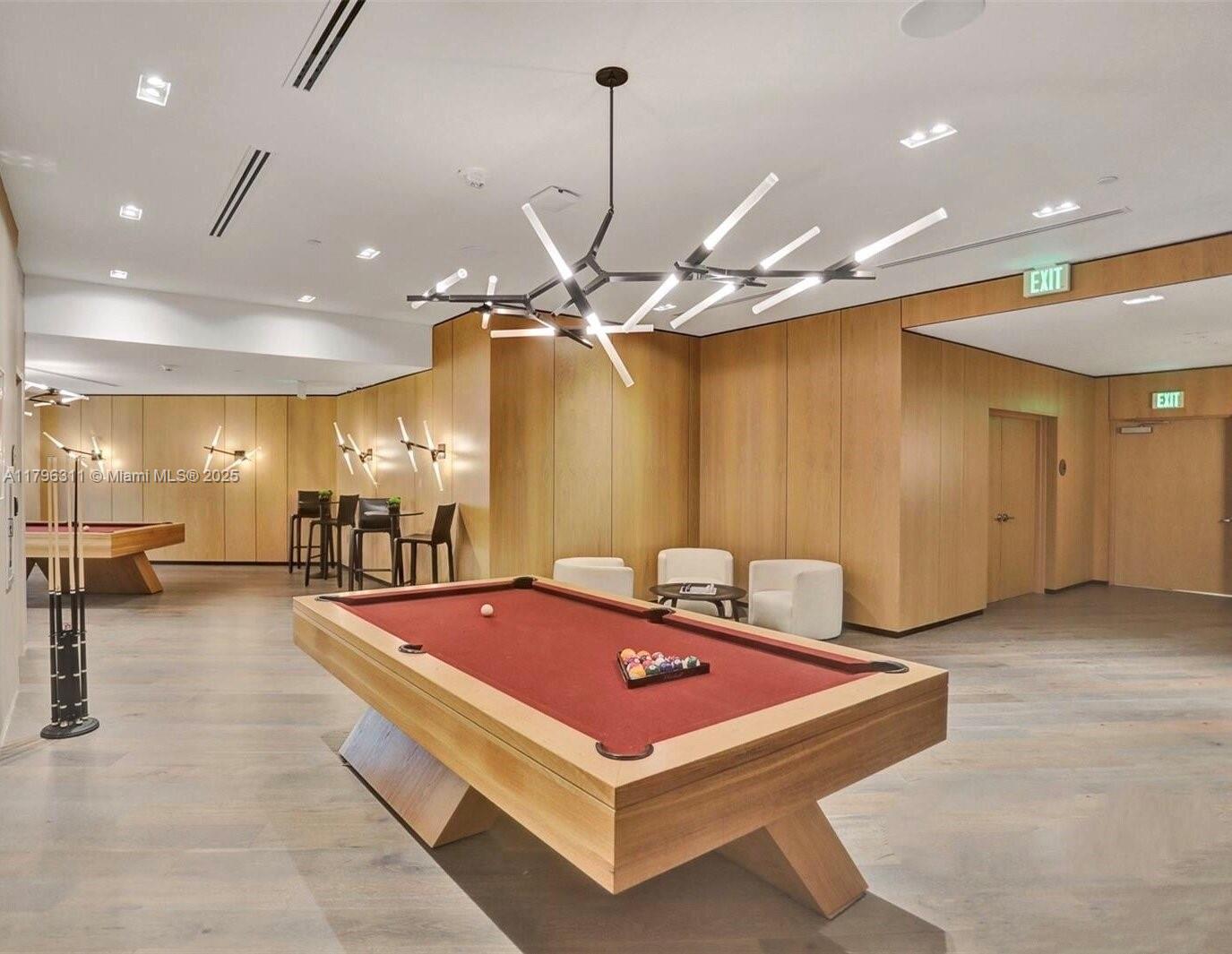 GRAN PARAISO CONDO - Residential