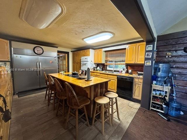 MONTURA RANCH ESTATES - Residential