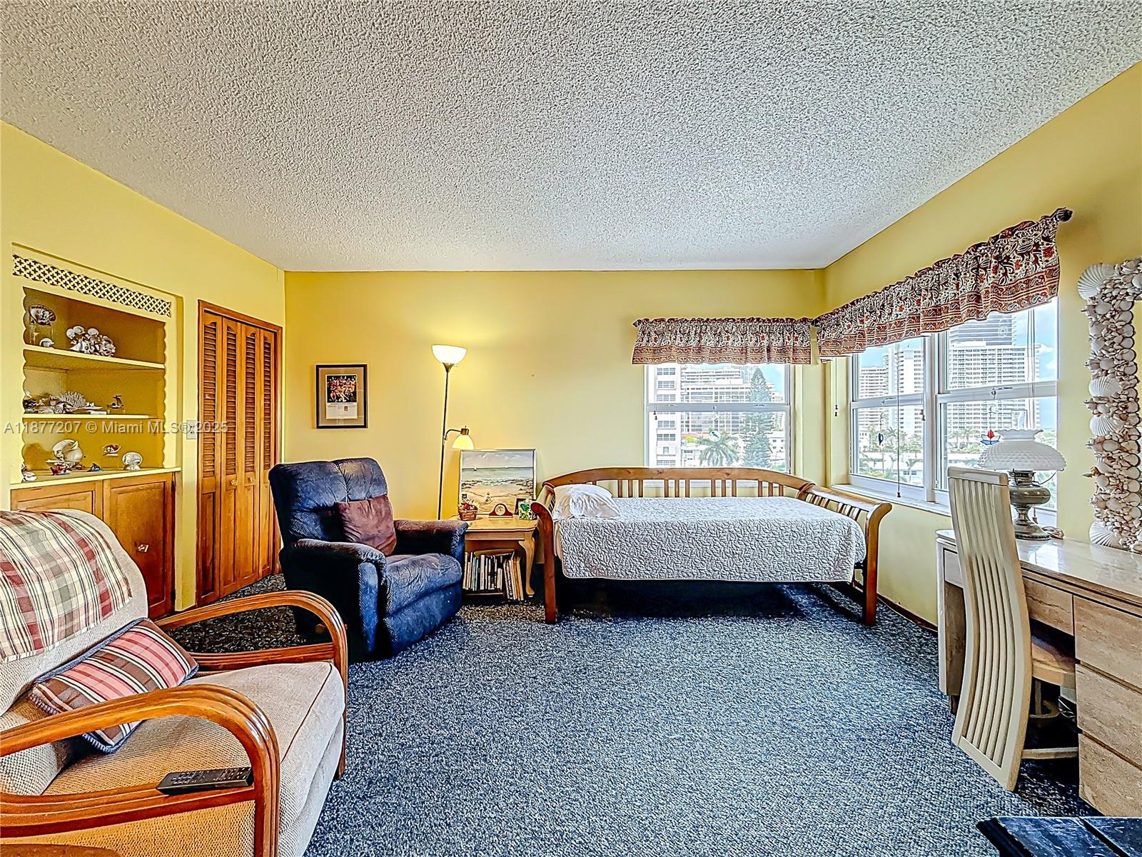 GOLDEN BAY TOWERS CO-OP - Residential