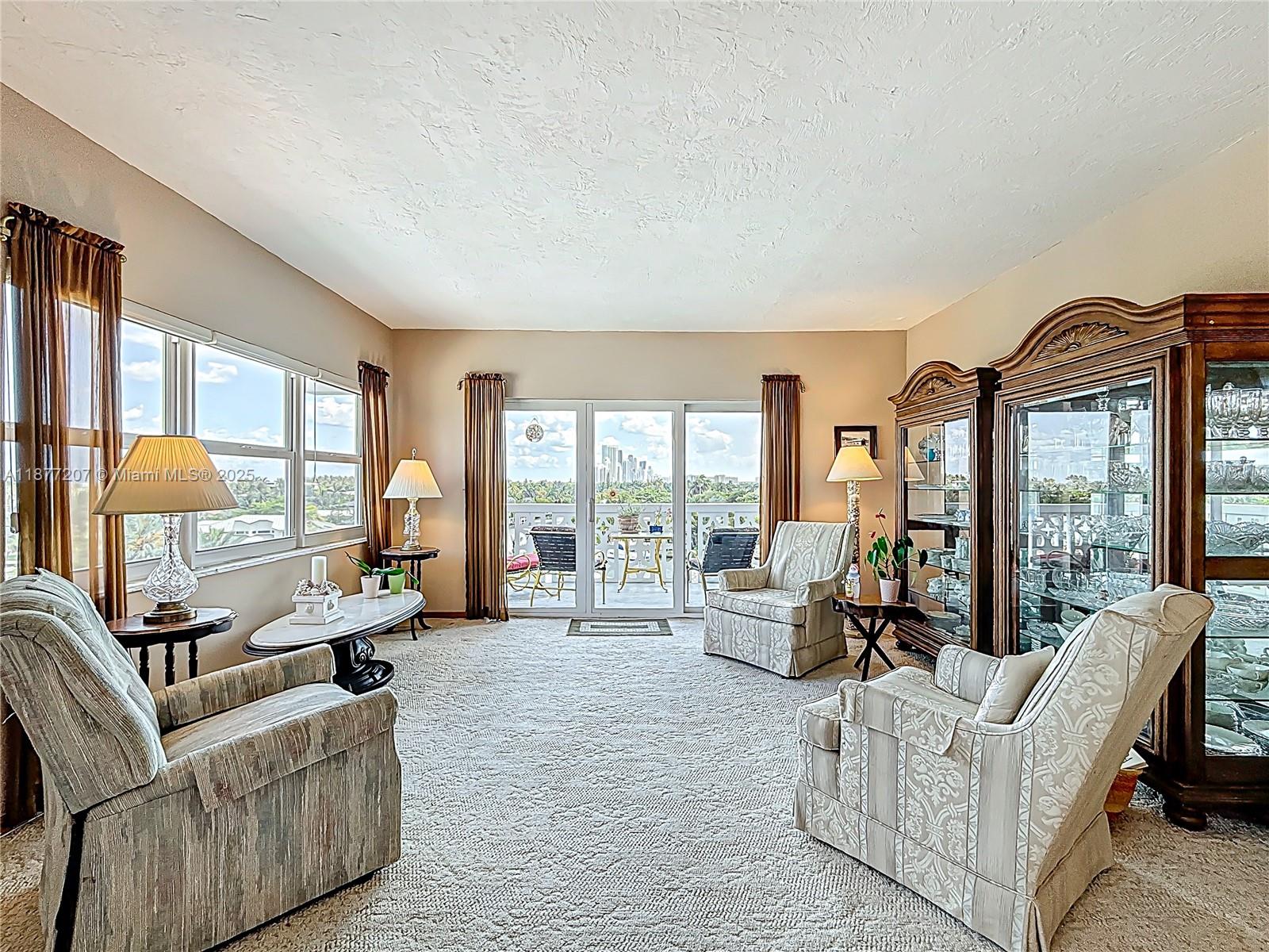 GOLDEN BAY TOWERS CO-OP - Residential