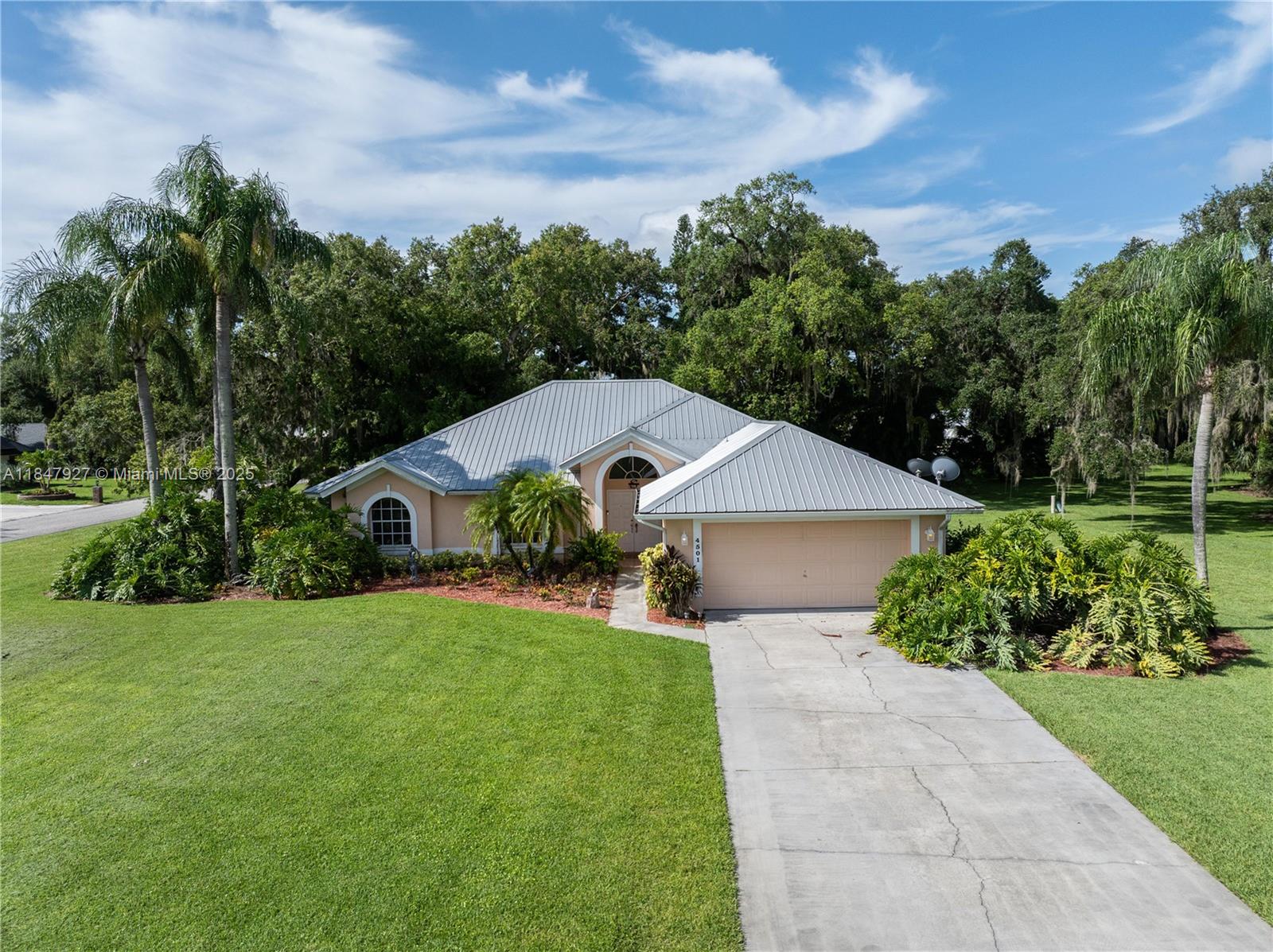 DISTINCTIVE TRADITIONAL RANCH-STYLE HOME SITUATED IN .59 ACRE SETTING SURROUNDED BY OAK TREES AND GREENBELT! The home is concrete block with stucco built in 1994 with a 2010 metal galvalume roof. It is 2 split bedrooms plus 3rd bedroom/office/den and 2 baths. This 1,727 SF home offers spacious laundry with utility sink and attached pool potential bath. Expansive living area includes a large great room with attached kitchen, breakfast area and a huge storage closet off the main entry. The garage is a 2 vehicle. Screened back porch overlooking your backyard with garden shed and plenty of room. Home has recently been renovated with high quality vinyl waterproof flooring with a wood-look finish. Large sliding glass doors overlook the back porch from both the living area and the bedroom suite.