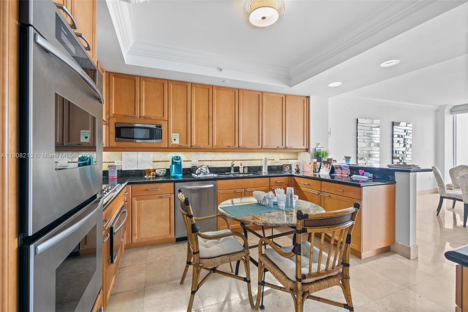 THE PENINSULA CONDO - Residential