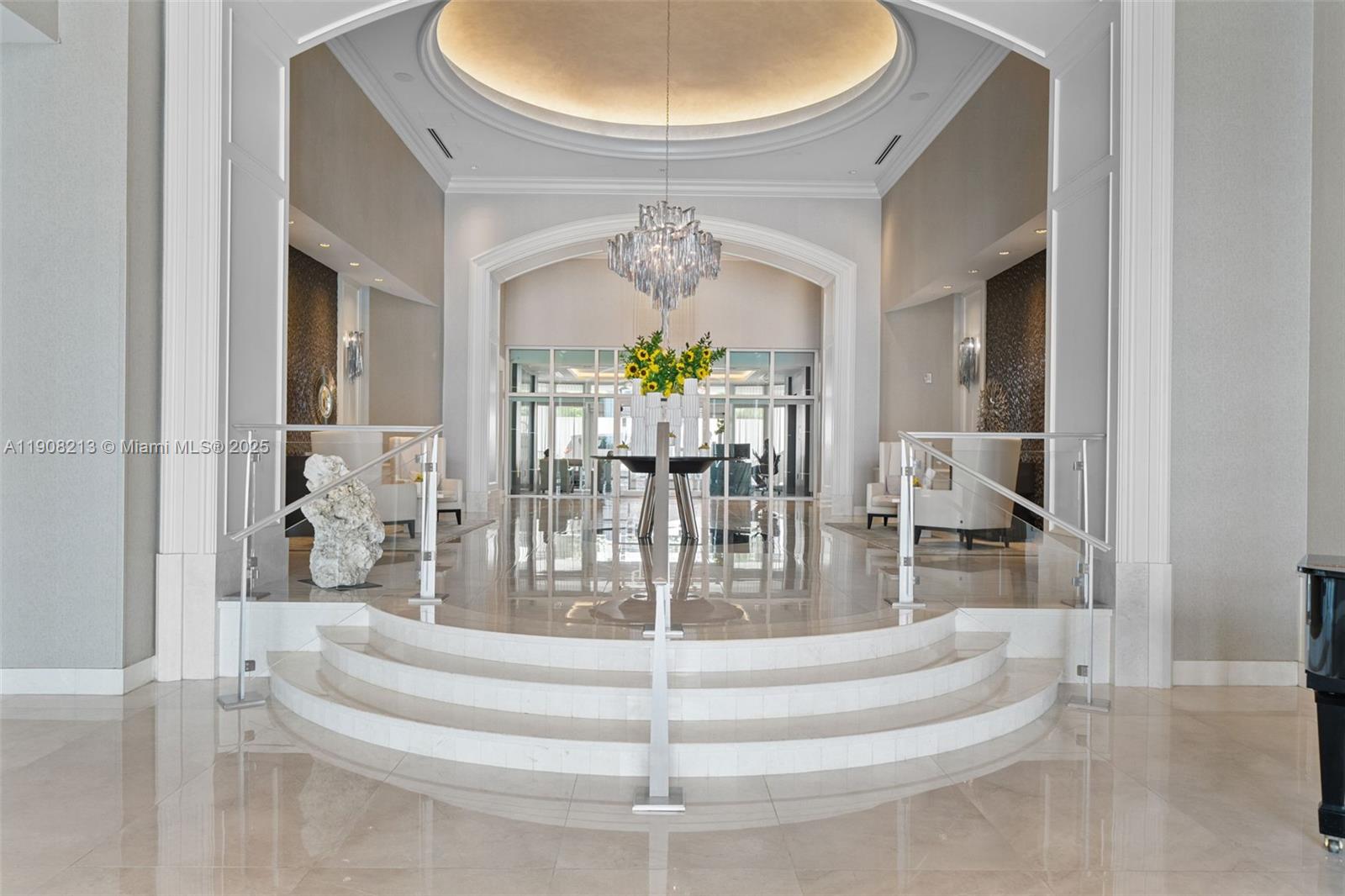 THE PENINSULA CONDO - Residential