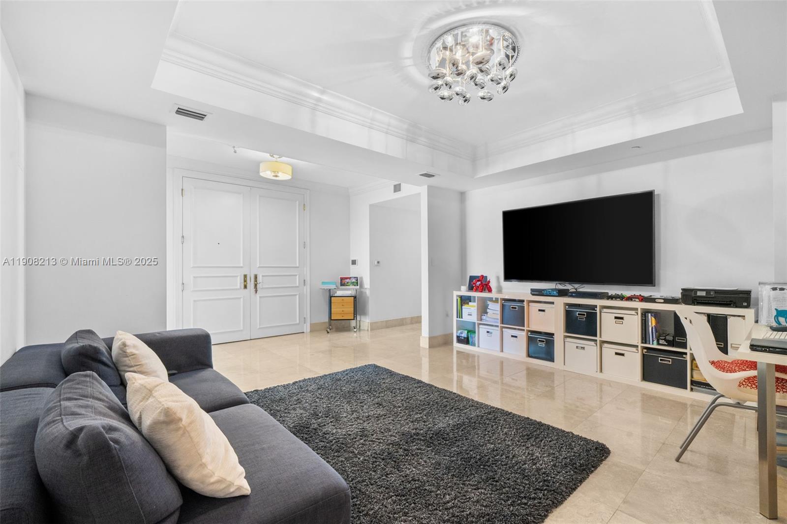 THE PENINSULA CONDO - Residential