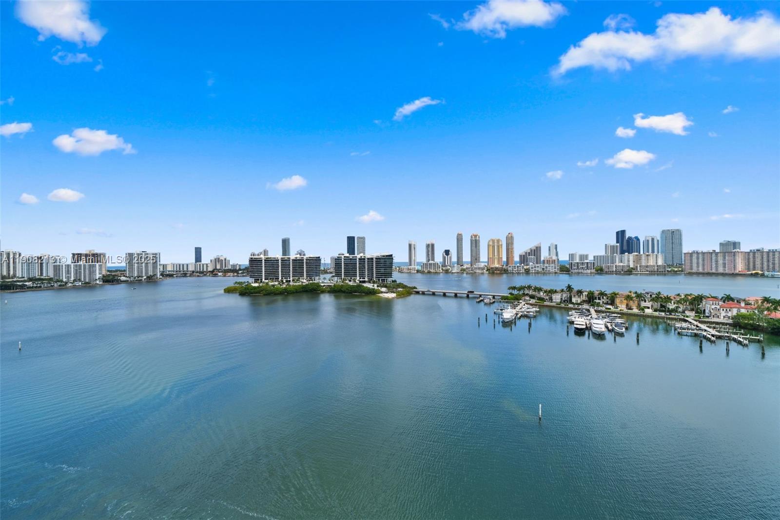 THE PENINSULA CONDO - Residential