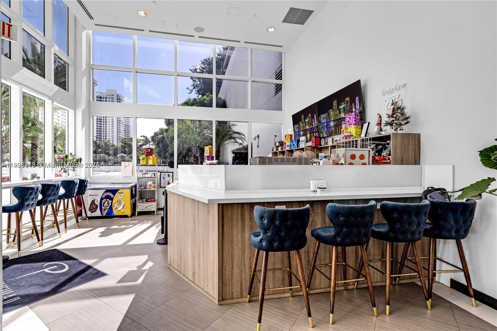 THE PENINSULA CONDO - Residential