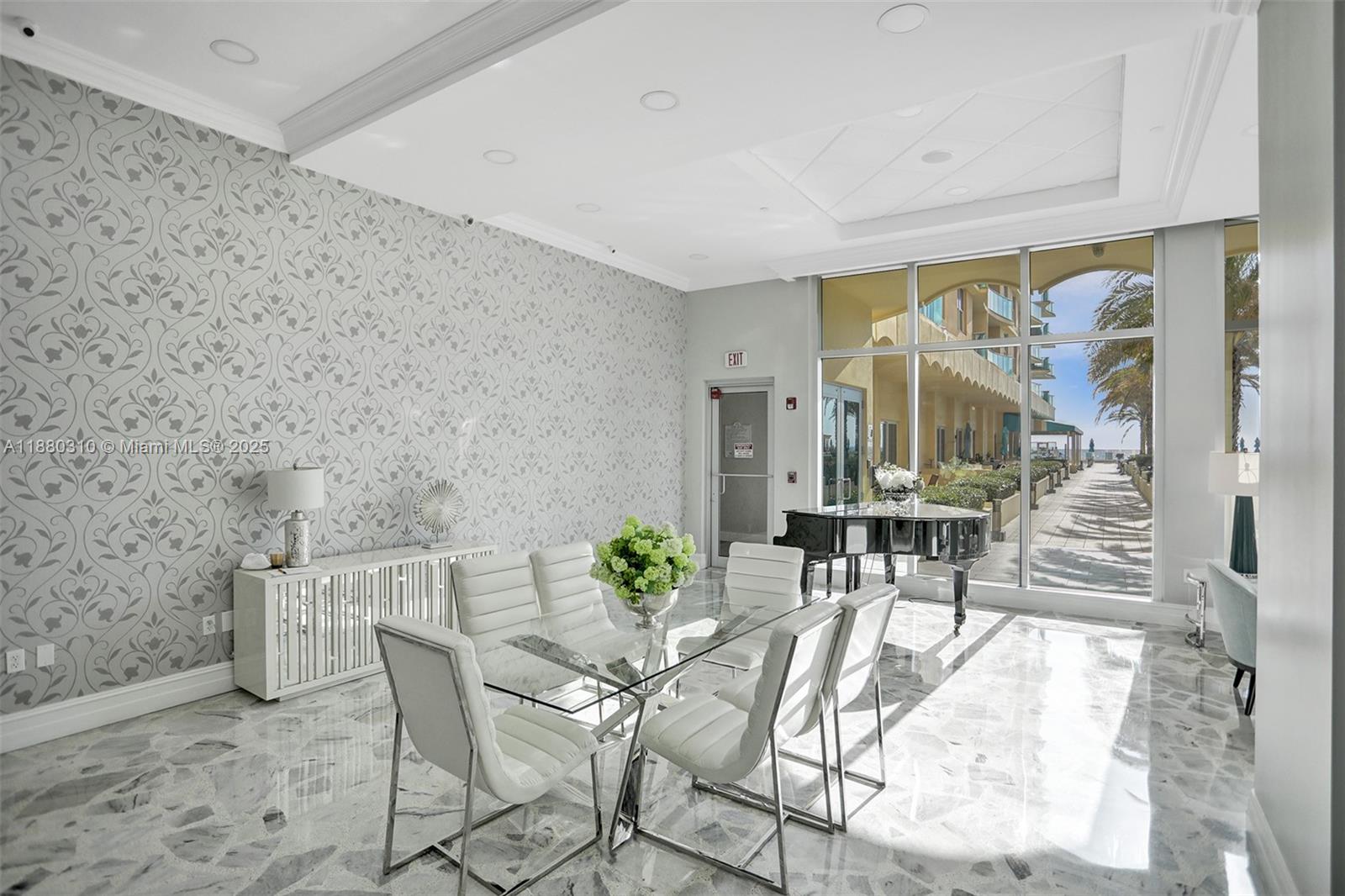 WAVE CONDO - Residential Lease