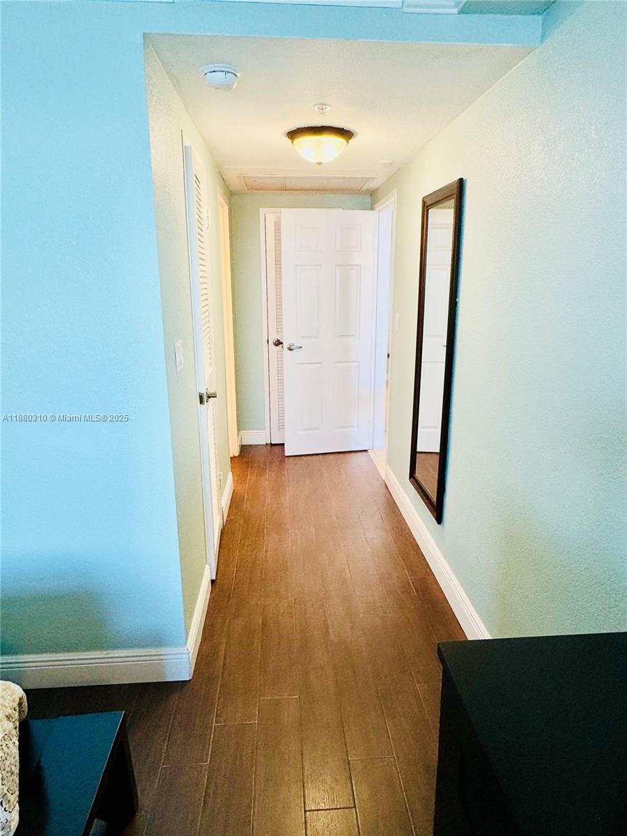 WAVE CONDO - Residential Lease