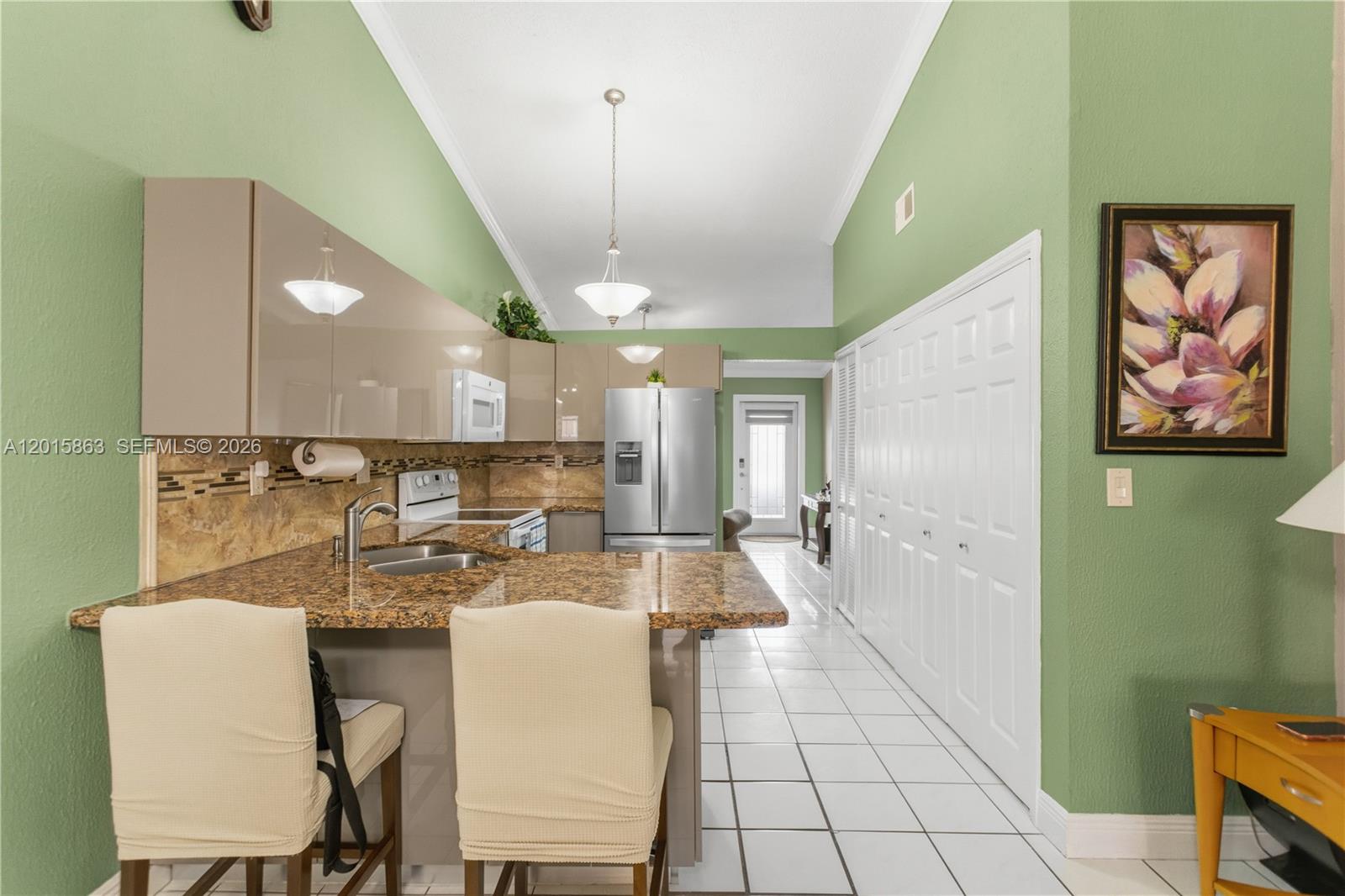 ALAMEDA BY THE LAKE - Residential