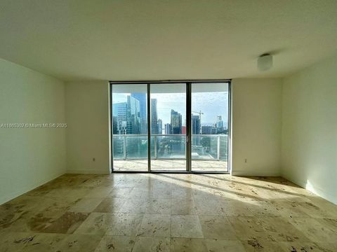 1060 Brickell Ave 3309 Miami FL 33131