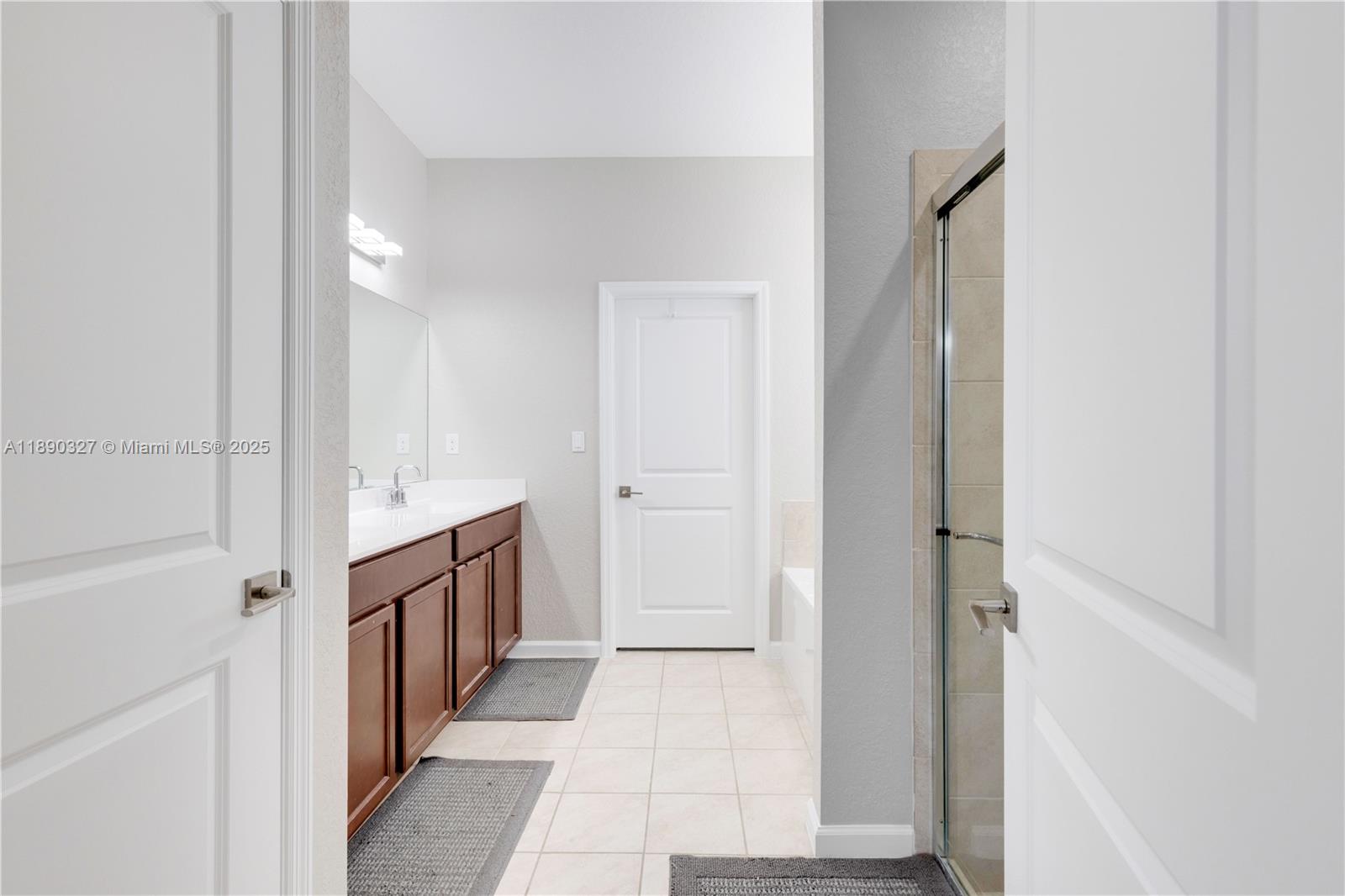 A H AT TURNPIKE SOUTH SEC - Residential