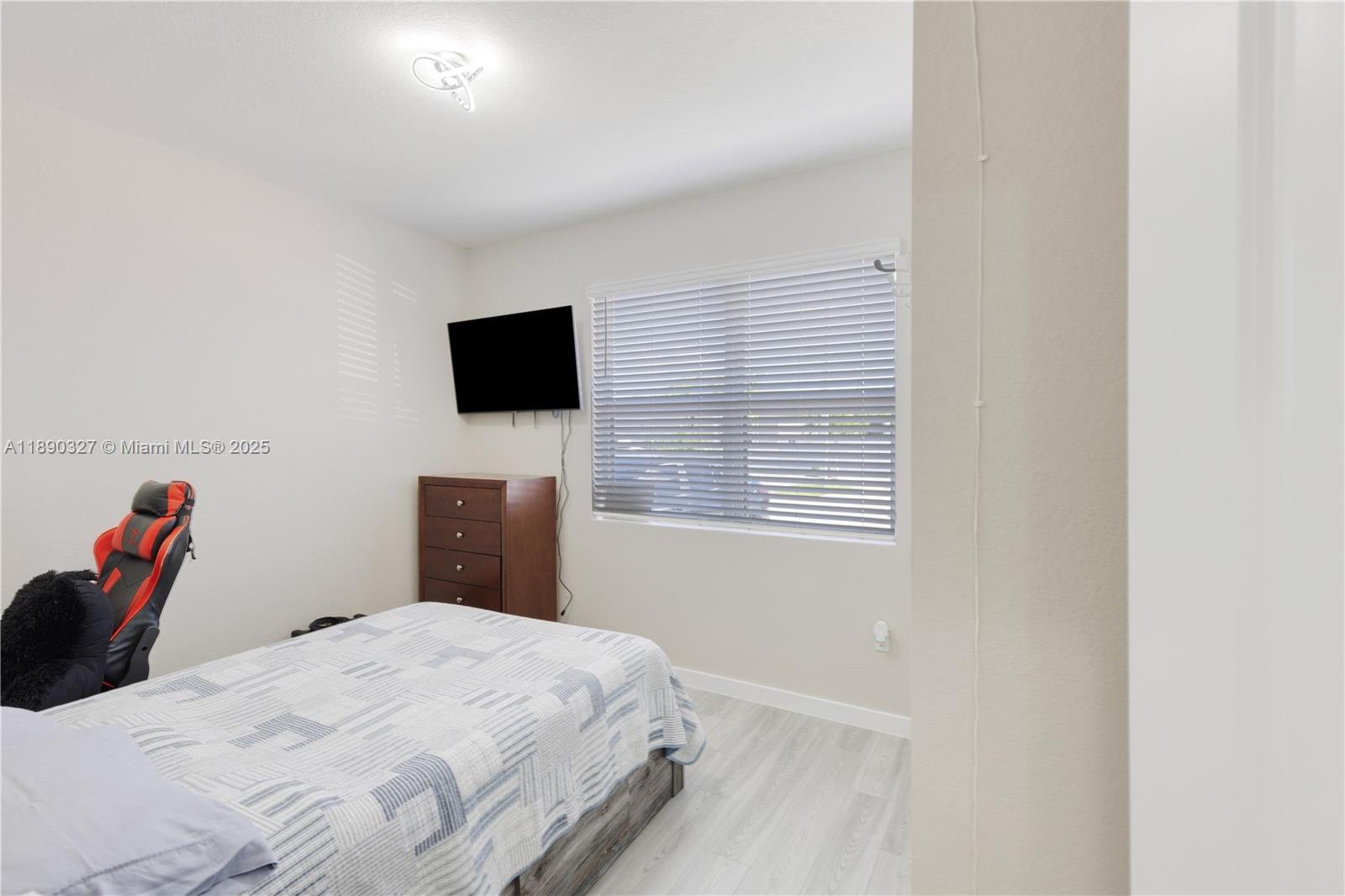 A H AT TURNPIKE SOUTH SEC - Residential