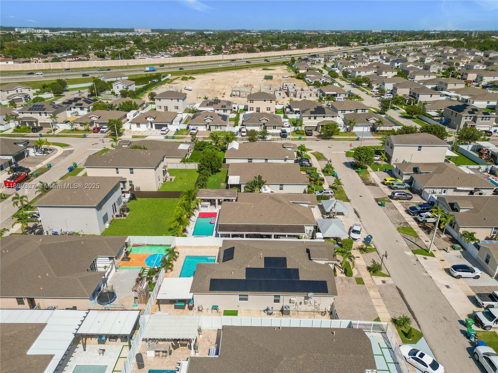 A H AT TURNPIKE SOUTH SEC - Residential