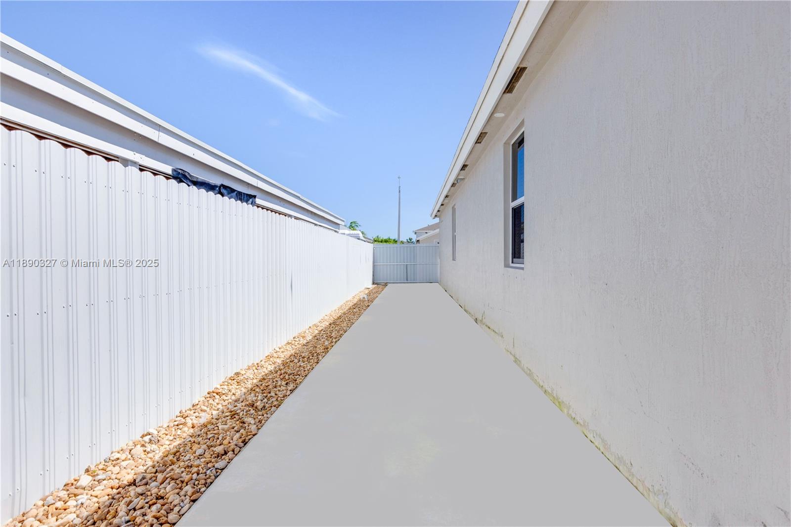 A H AT TURNPIKE SOUTH SEC - Residential