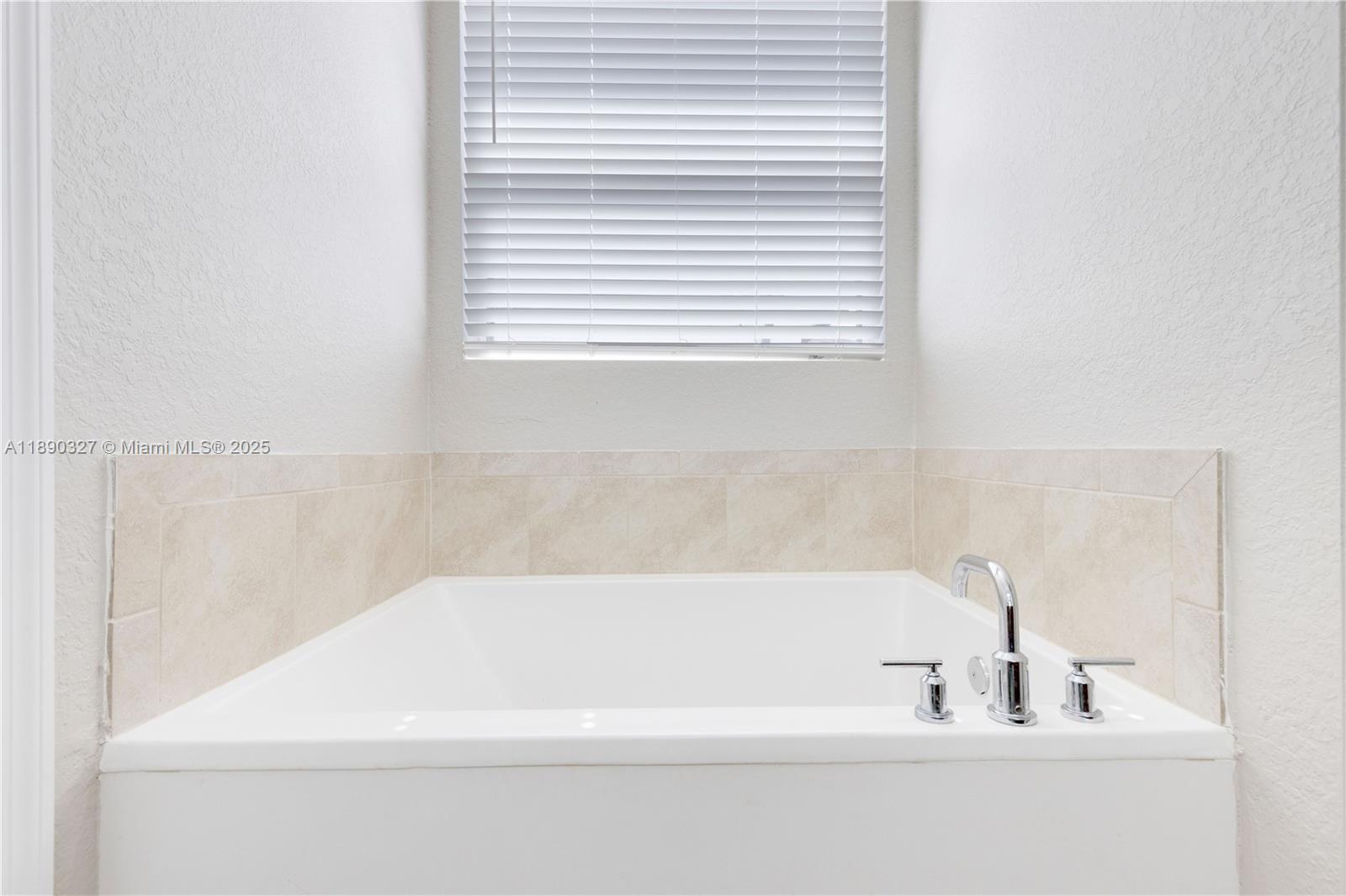 A H AT TURNPIKE SOUTH SEC - Residential