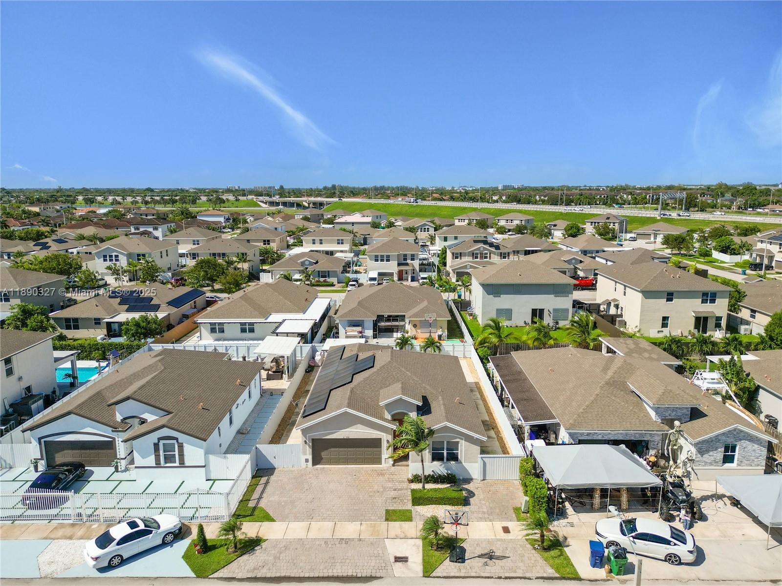 A H AT TURNPIKE SOUTH SEC - Residential