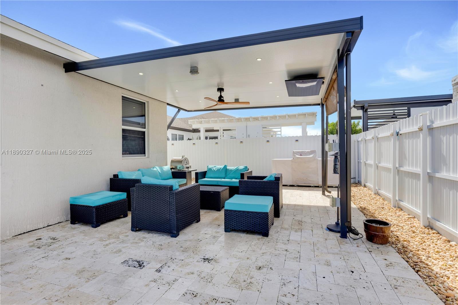 A H AT TURNPIKE SOUTH SEC - Residential