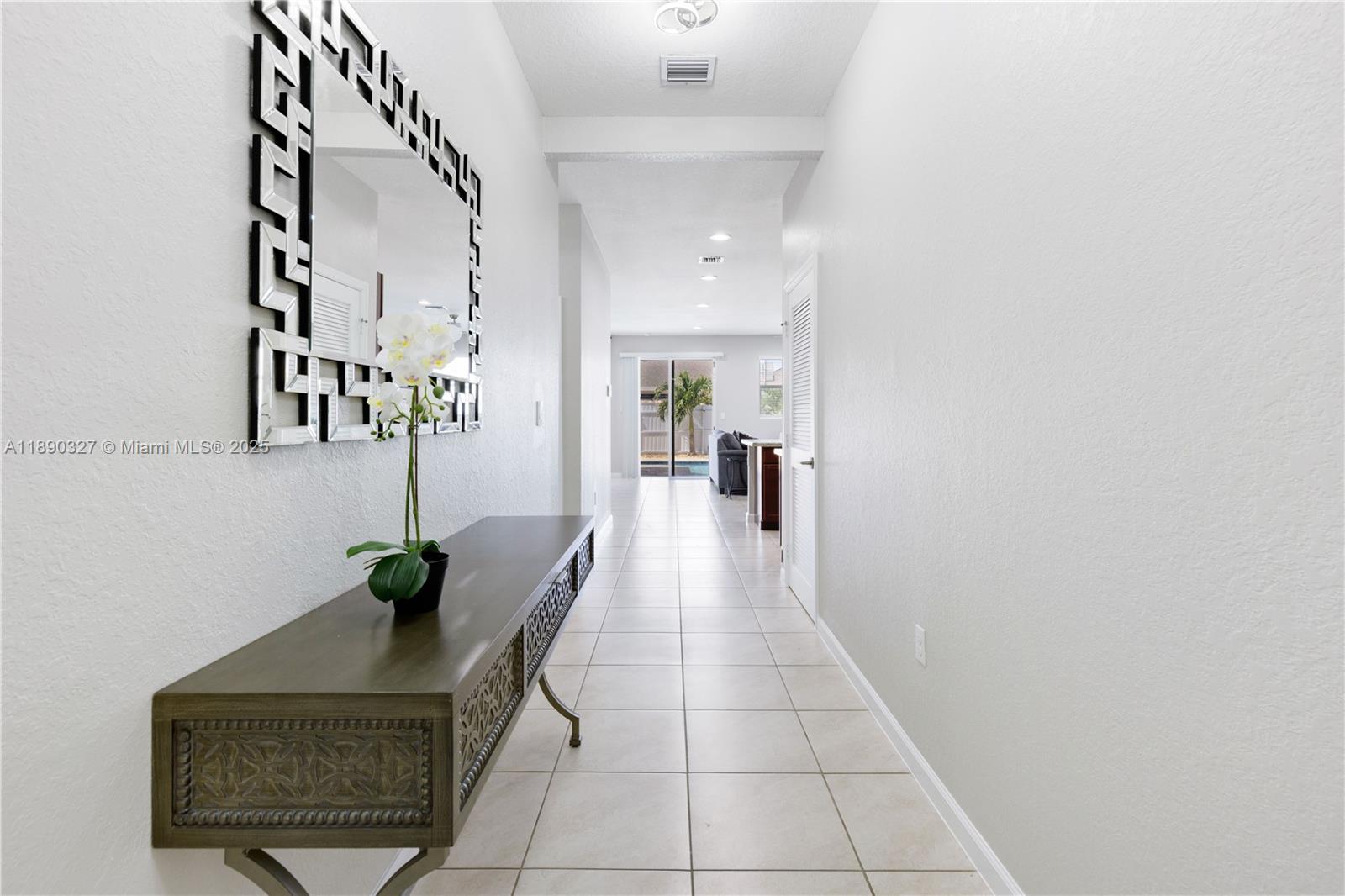 A H AT TURNPIKE SOUTH SEC - Residential