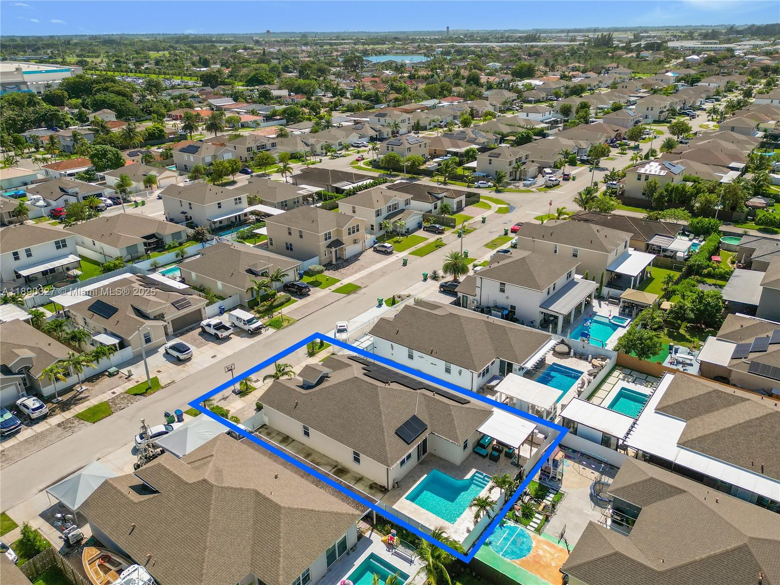 A H AT TURNPIKE SOUTH SEC - Residential