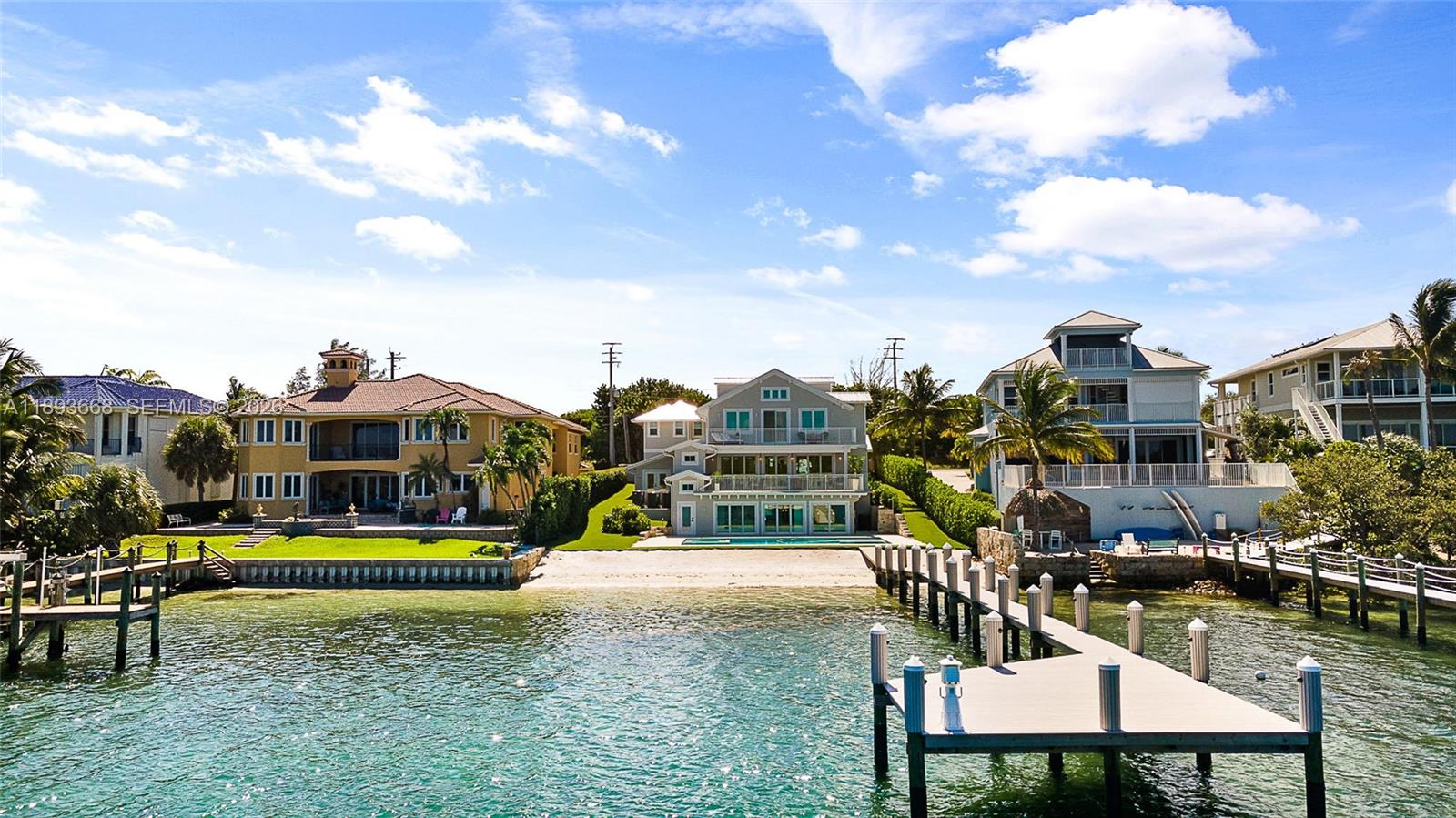 Sandy Depths - Residential