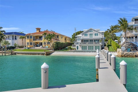 Photo of 18119 SE Federal Hwy, Jupiter, FL 33469 (MLS # A11893668)