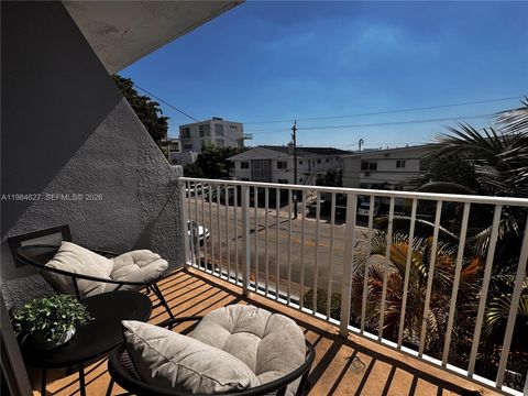 1801 S Treasure Dr 324 North Bay Village FL 33141