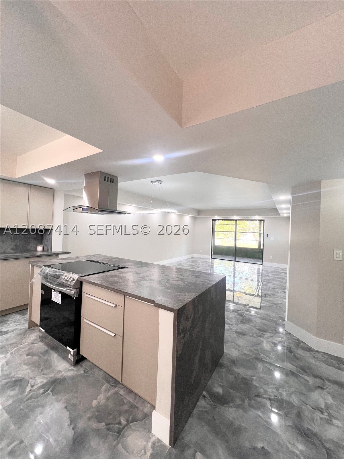 4930 E Sabal Palm Blvd 206