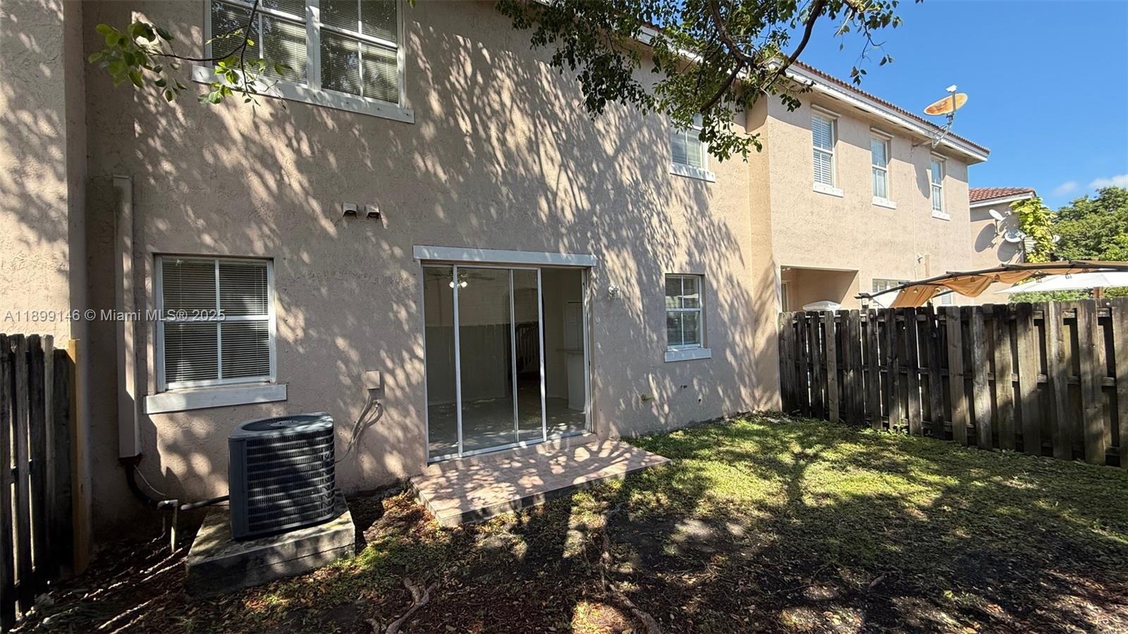 RIVERSIDE AT BISC NATL PK - Residential Lease