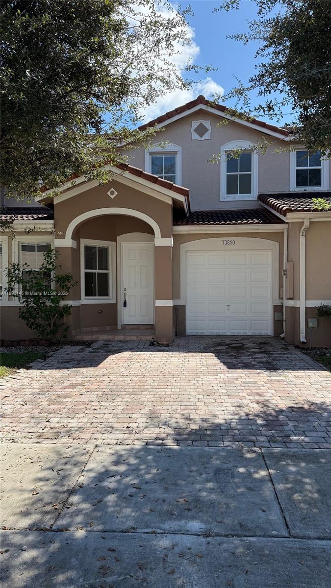 RIVERSIDE AT BISC NATL PK - Residential Lease