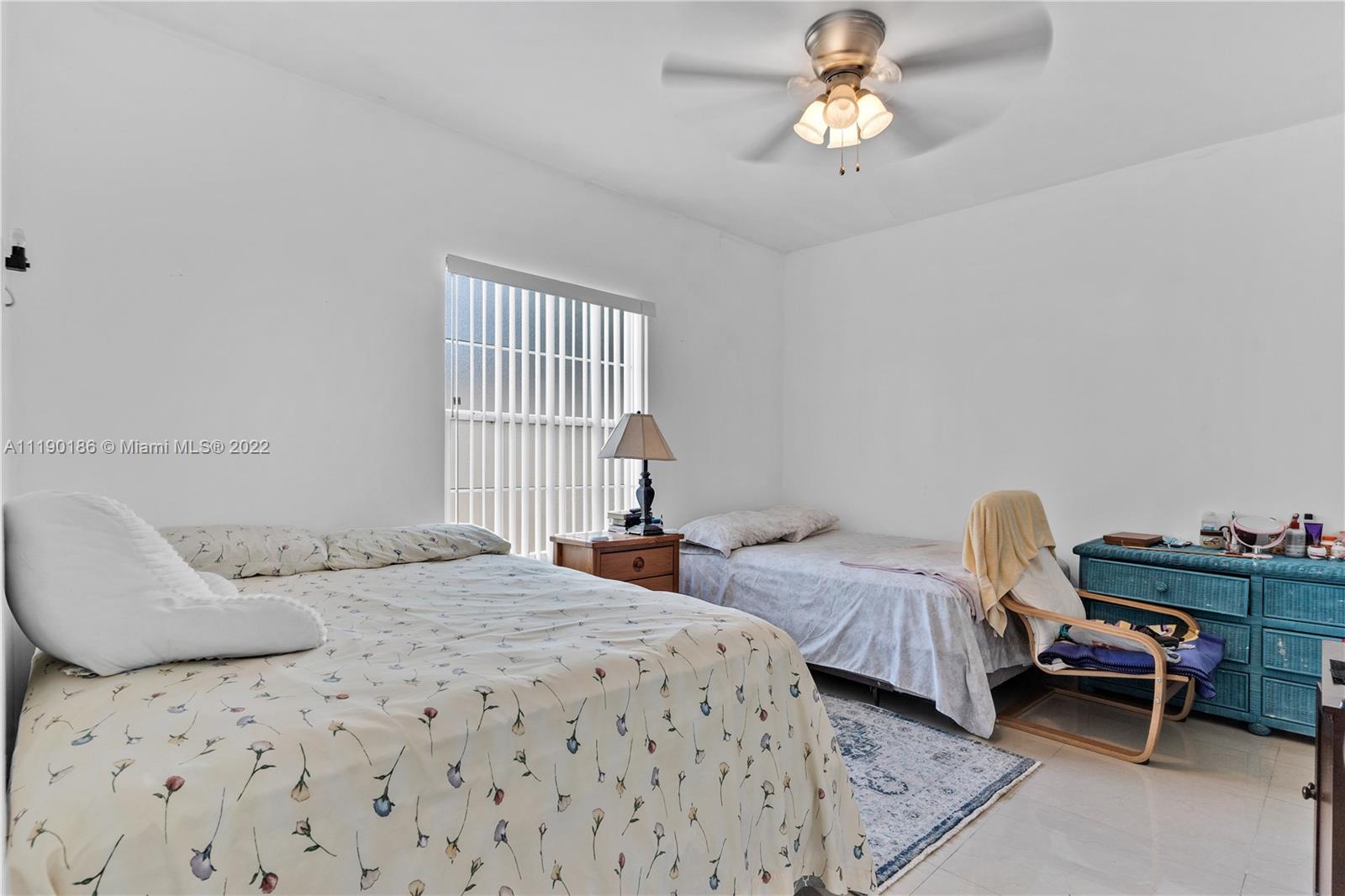 PINE HIGHLANDS - Residential