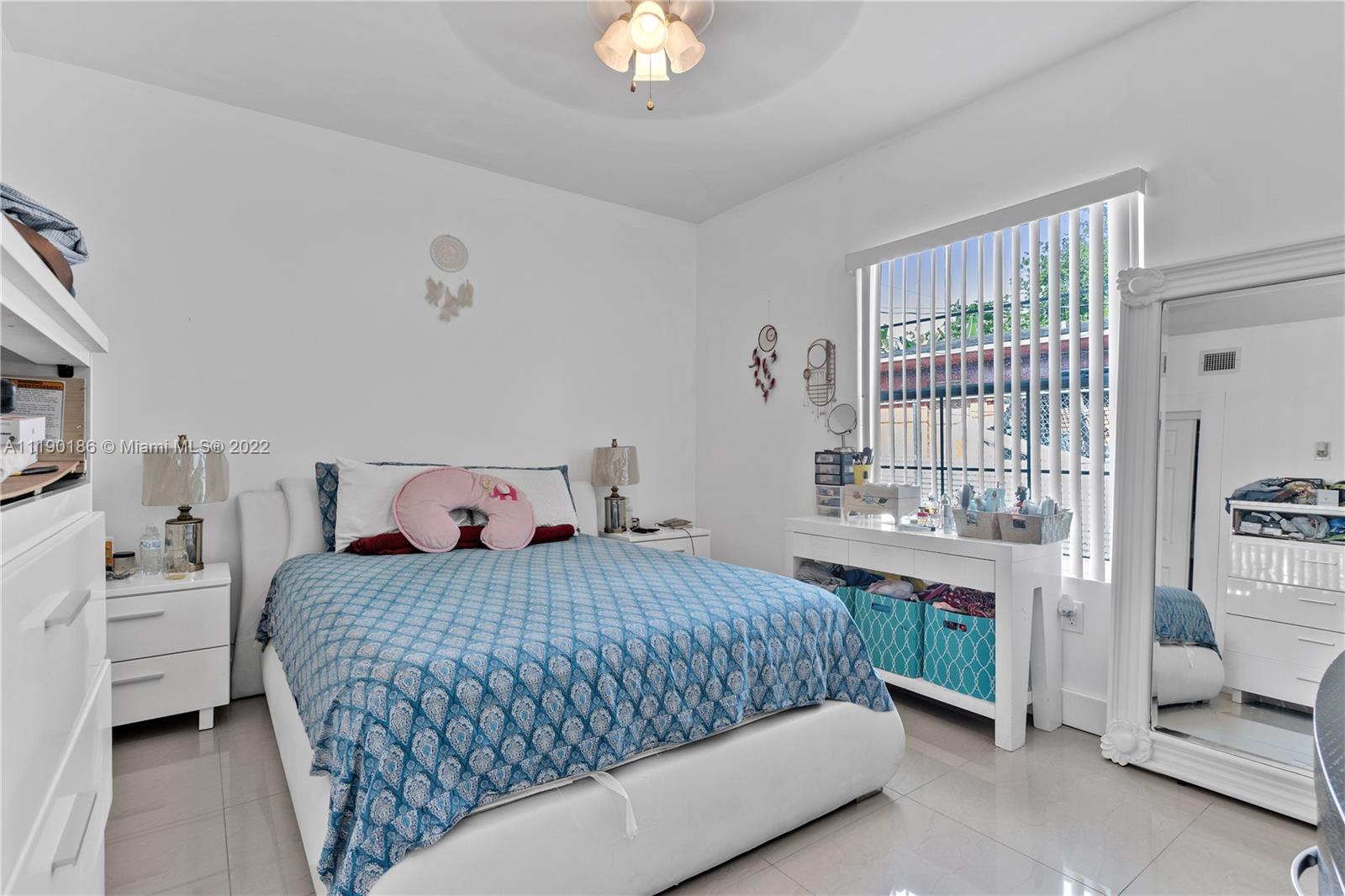 PINE HIGHLANDS - Residential